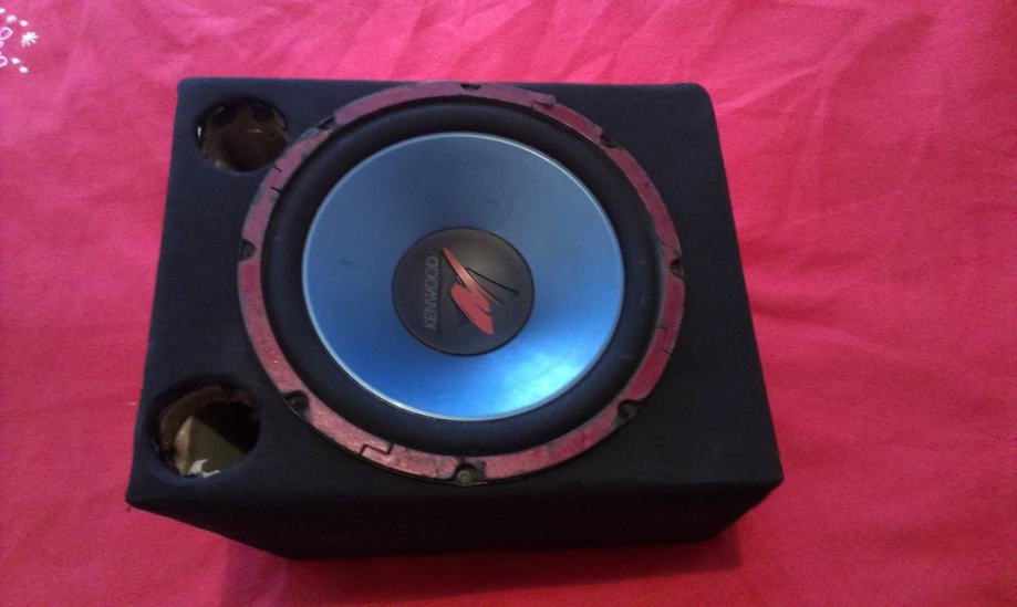 Subwoofer Kenwood 250W za auto