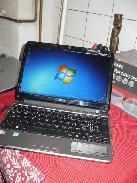 PC Portable Acer Aspire One ZA3 Pour Pièces/réparation - écran 11,6" Intel Atom Z520 - BIOS Ok