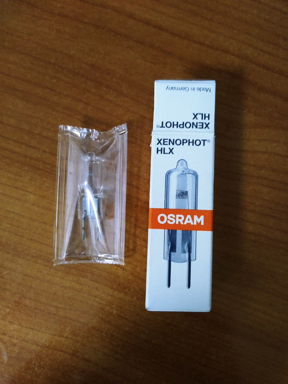 Ampoule Halogène OSRAM 64610 HLX - 50W, 12V, 1600LM, 3400K - Lot De 40 - 11