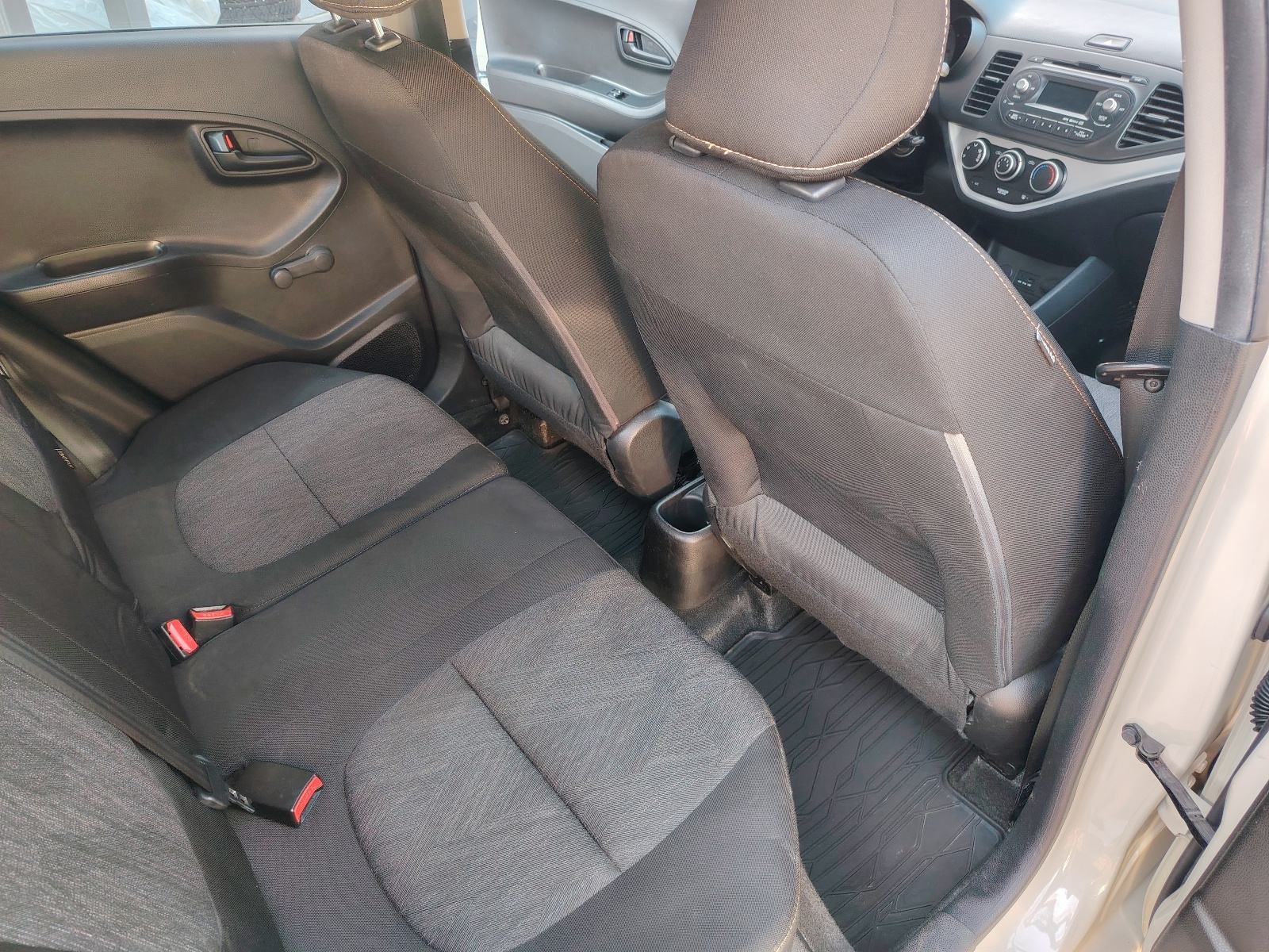100000 km, Kia Picanto 1,0 LX, 5 vrata, model 2013., fotografija 12