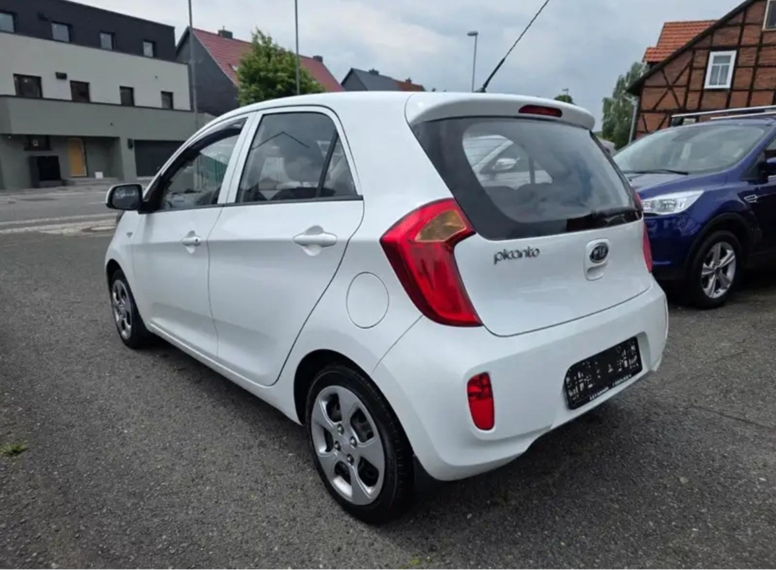 100000 km, Kia Picanto 1,0 LX, 5 vrata, fotografija 3