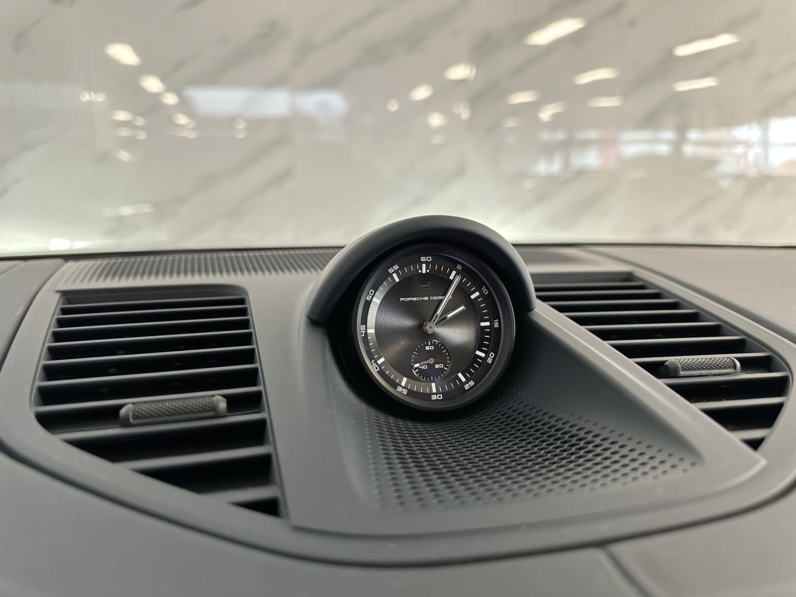 142.615€ + PDV Porsche Panamera 2.9 4 E-HYBRID 4WD |Pano|Chrono|Bose|, fotografija 13