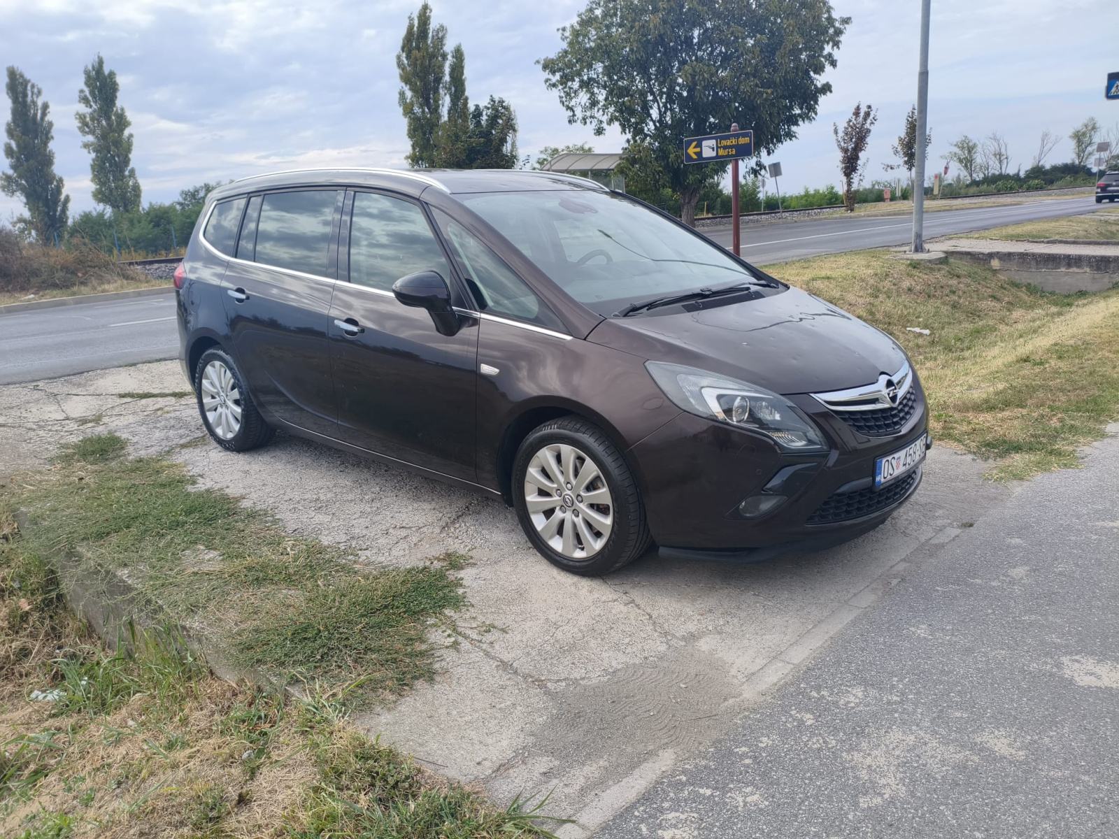 2012 Opel Zafira 2.0 CDTi Cosmo Pack, pogled izvana - slika 1