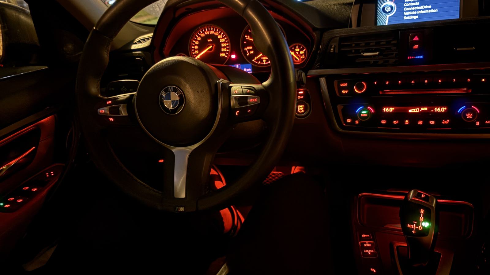 320d automatik, luxury, smeđa koža, panorama, m-volan, fotografija 17