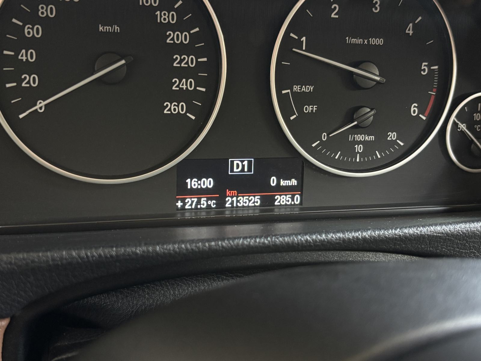 320d automatik, luxury, smeđa koža, panorama, m-volan, fotografija 5