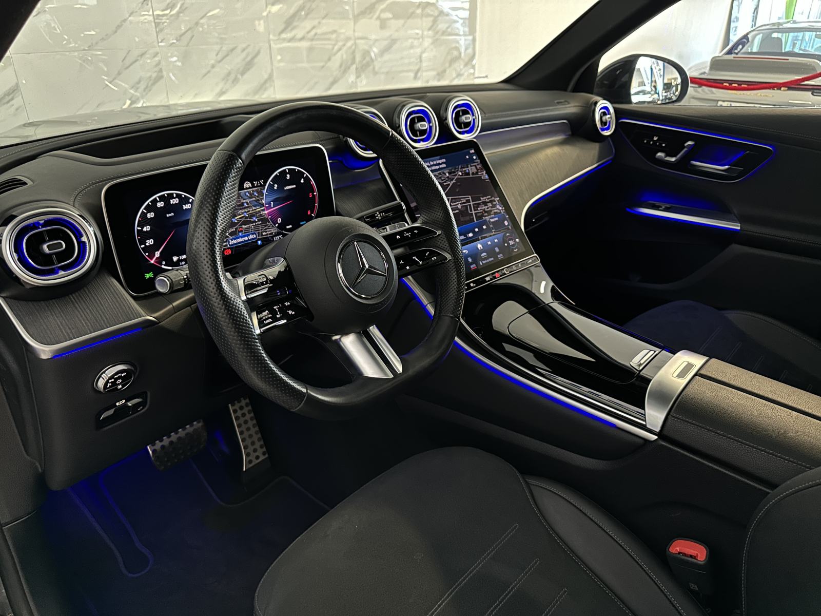 43025€ + PDV Mercedes-Benz GLC 220d|4M|AMG|Pano|ACC|HUD|360K|Gretje, fotografija 9