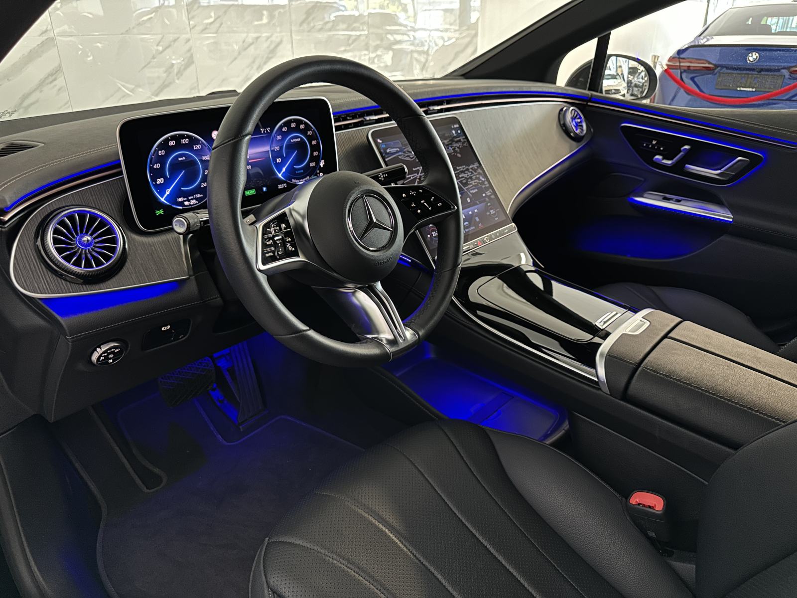 47.533€ + PDV Mercedes-Benz EQE 300 |AMG|DigitalL|Kamera|ACC|Kljuka|, fotografija 8