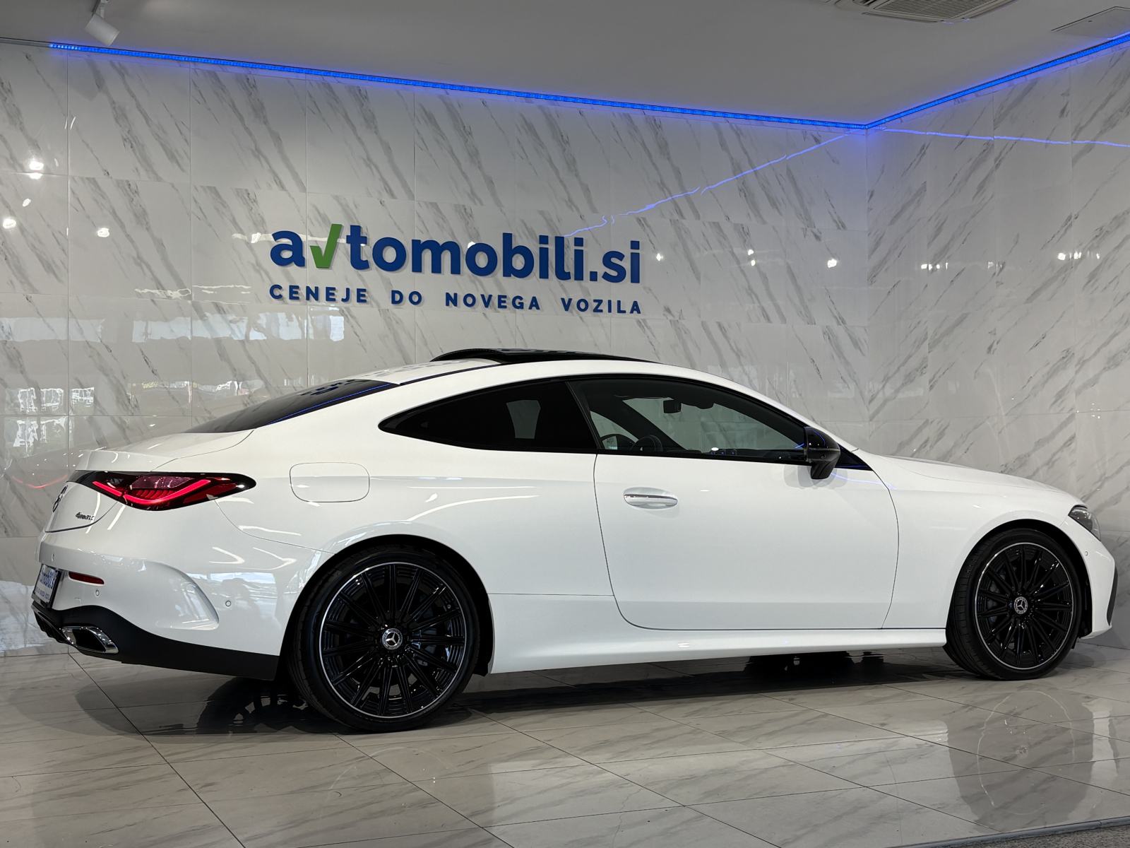 50.811€ + PDV Mercedes-Benz CLE Coupe 300 4MATIC AMG |Pano|Burm|360K|, pogled izvana - slika 5