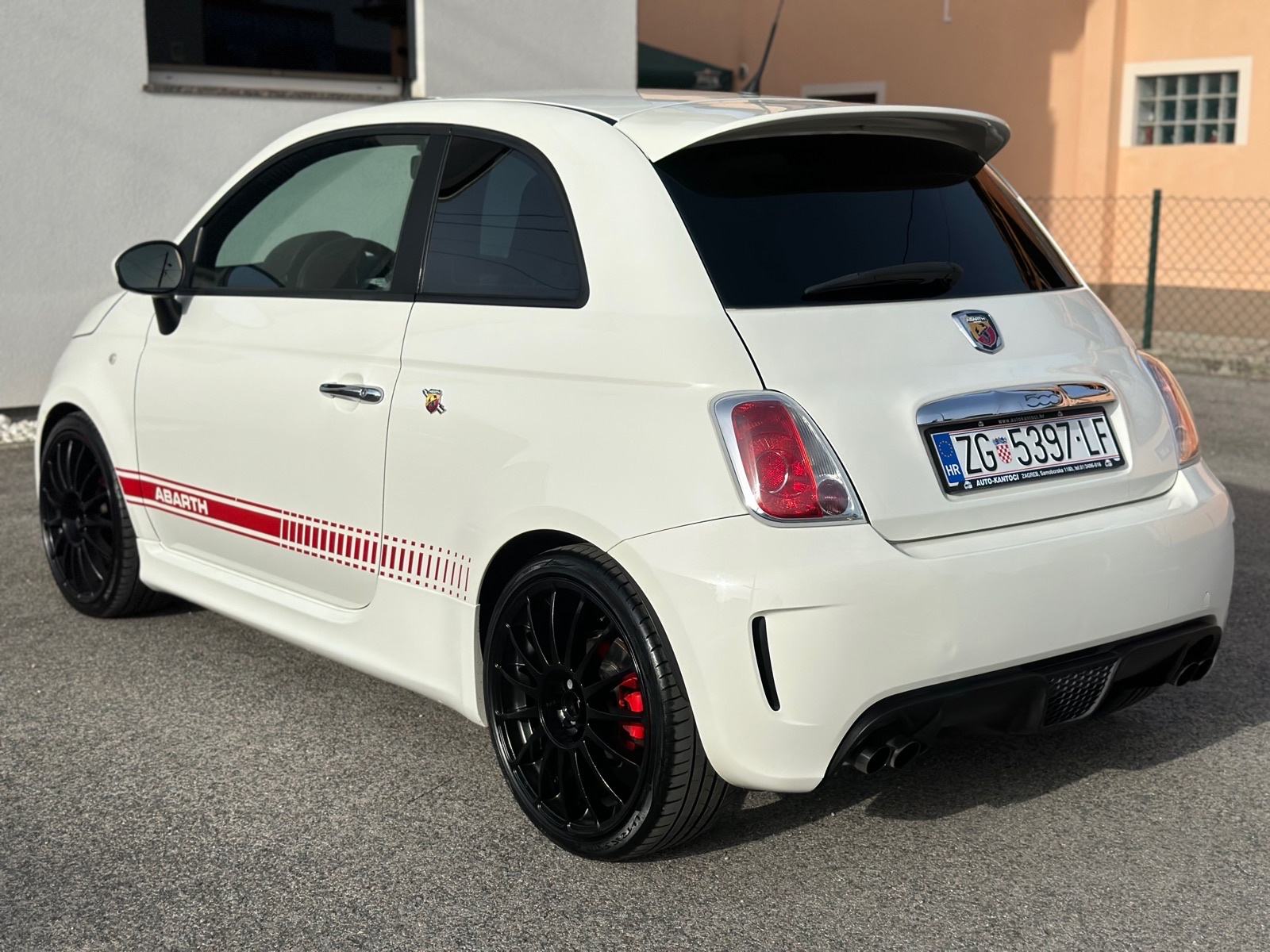 Abarth 2010 GOD,REG 1 GOD,XENON,NAVI,ALU 18”,SERVISNA,ALCANTARA,8.500€, fotografija 6