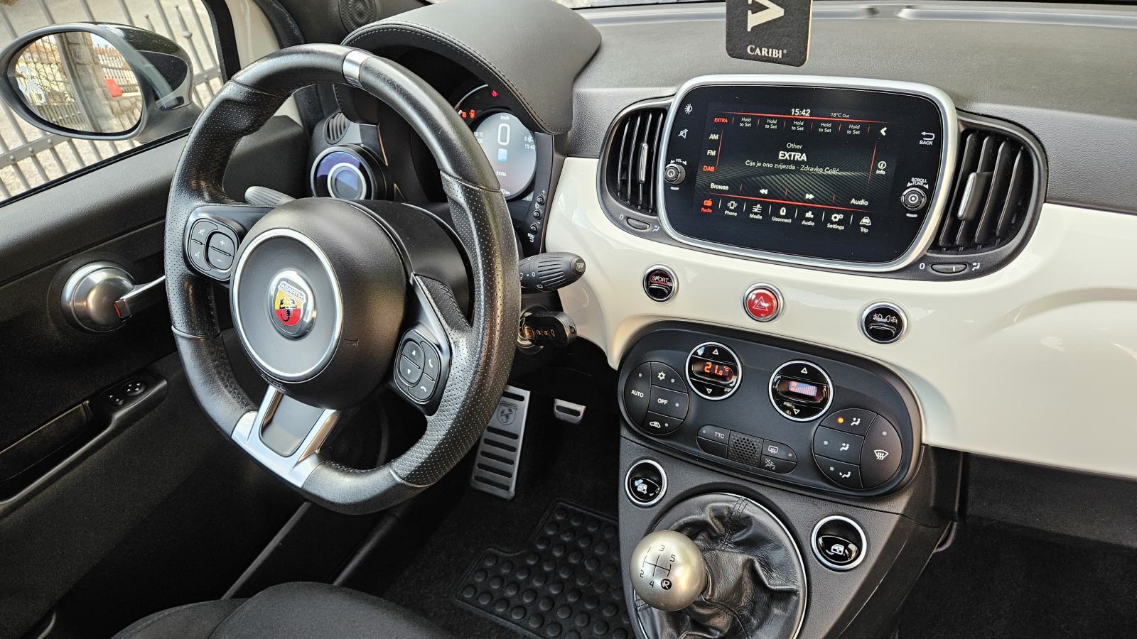 Abarth 595 1,4 T-jet, fotografija 11