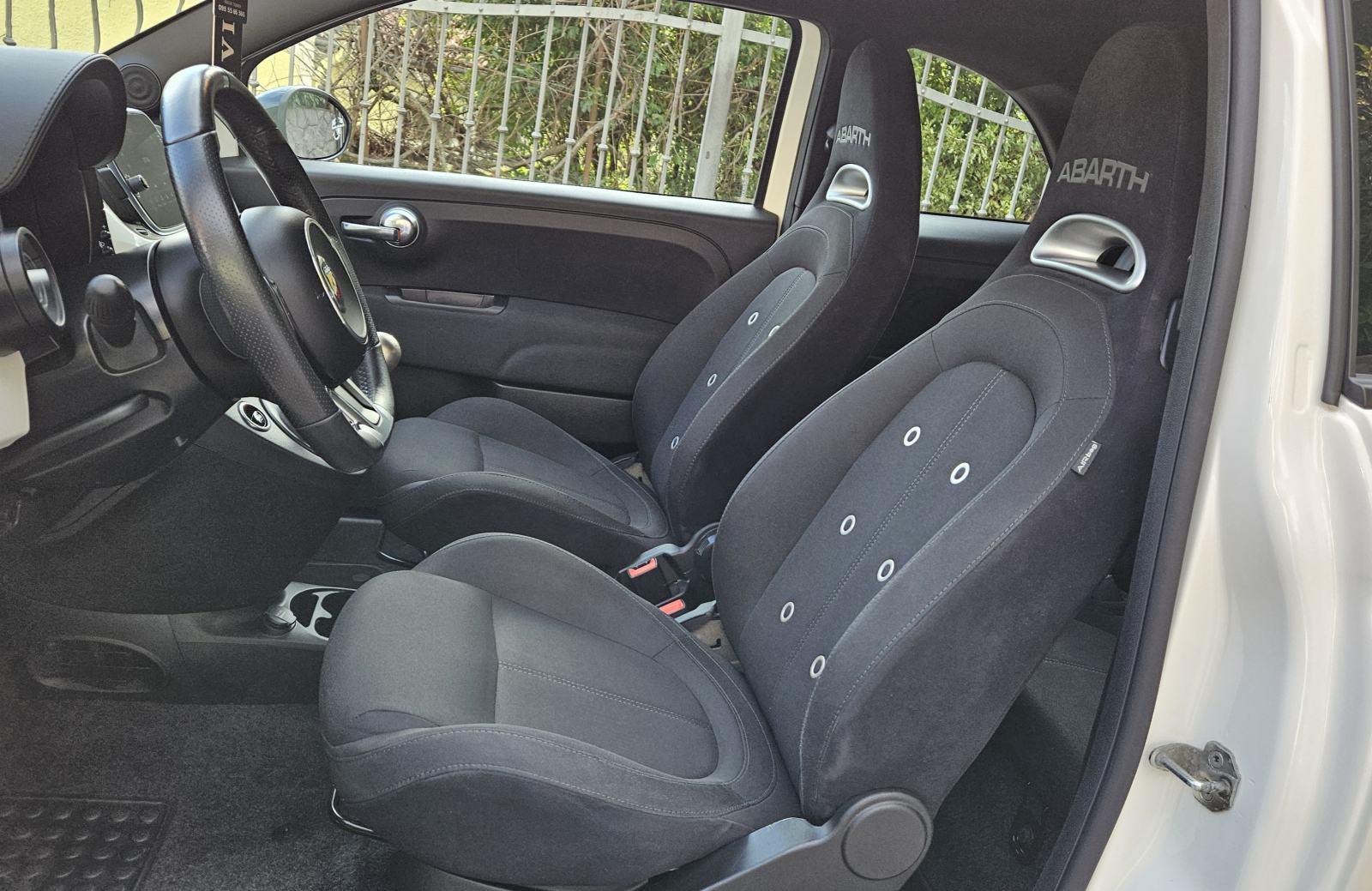 Abarth 595 1,4 T-jet, fotografija 13