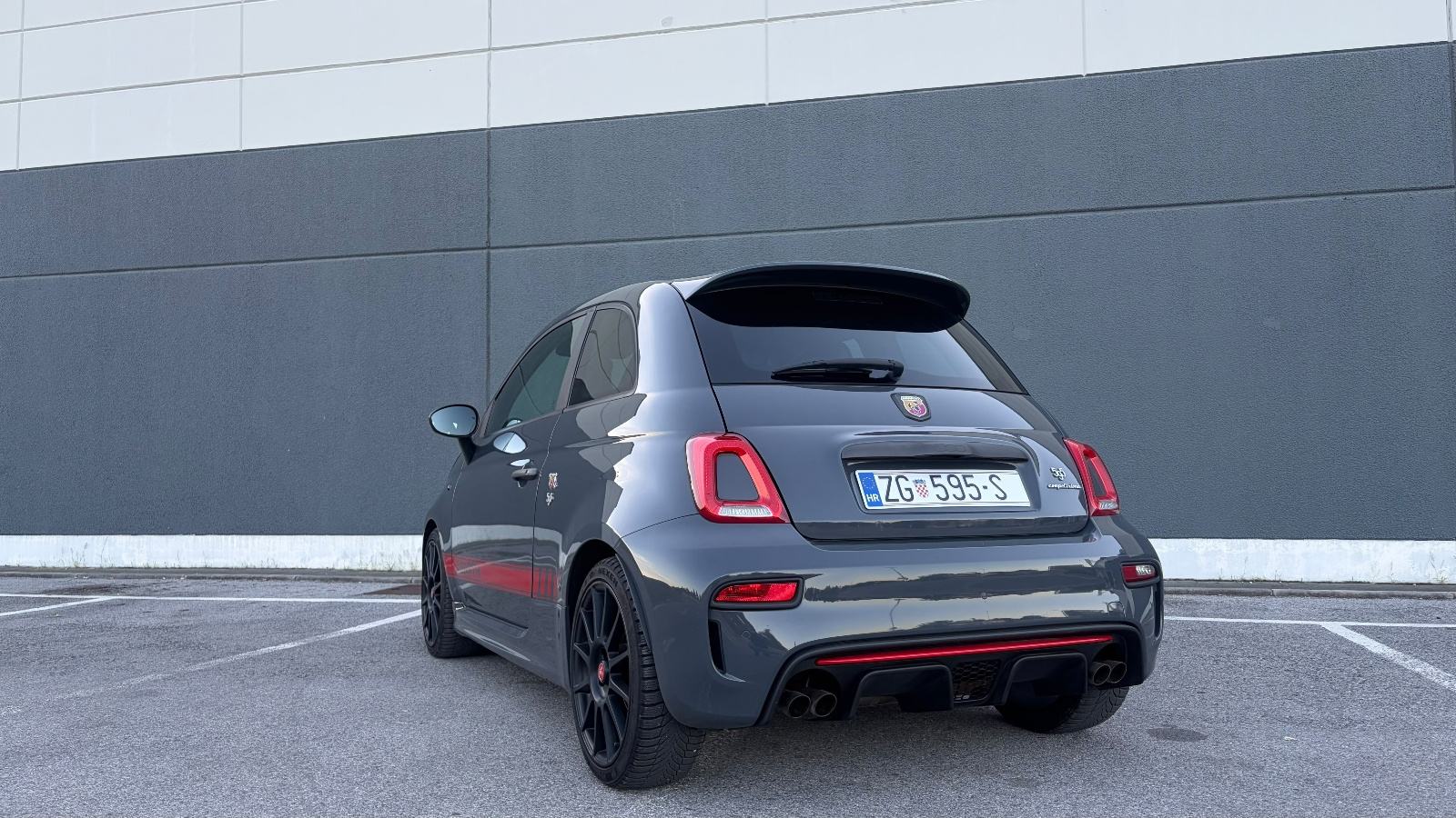 Abarth 595 Competizione°180 KS°Automatik(F1)°101.600 km°Brembo°Sabelt, fotografija 4