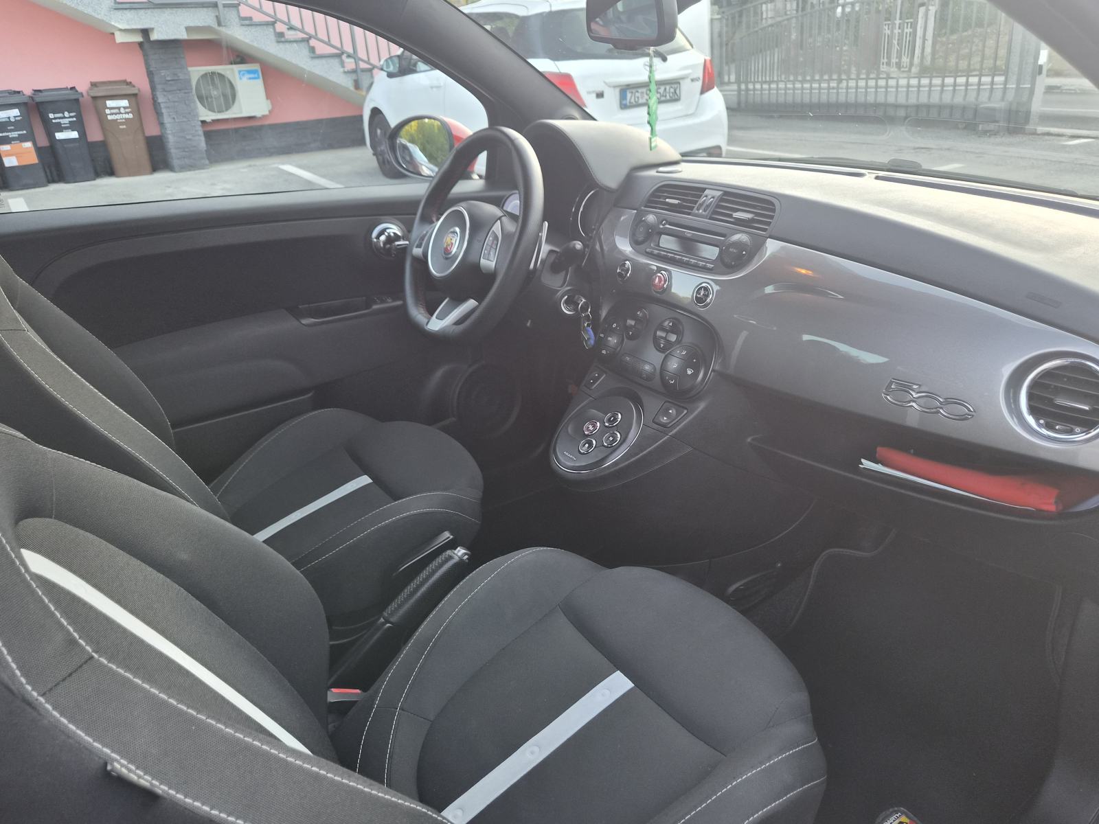 Abarth 500 1.4 T-jet automatik, fotografija 15