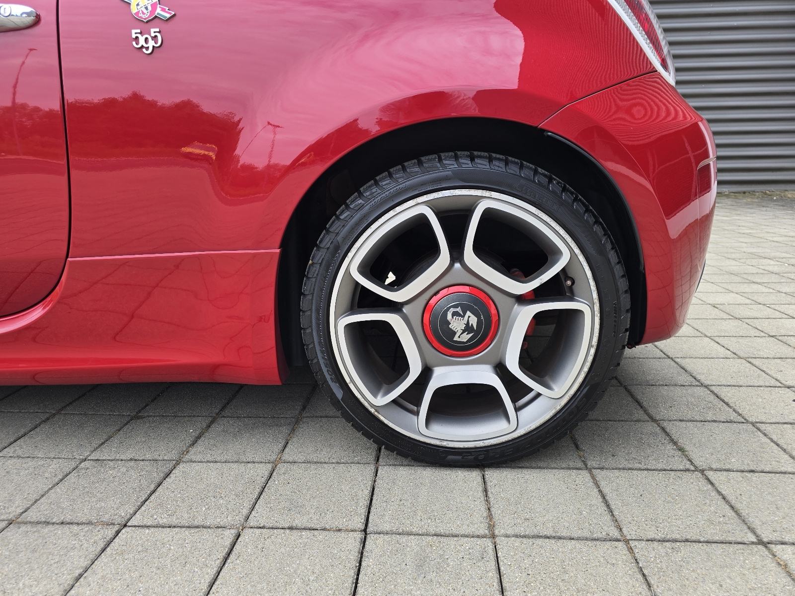 Abarth 500 595 1.4 Turismo / 118 KW / Xenon / DIG.SAT / ALU 17 /, fotografija 9