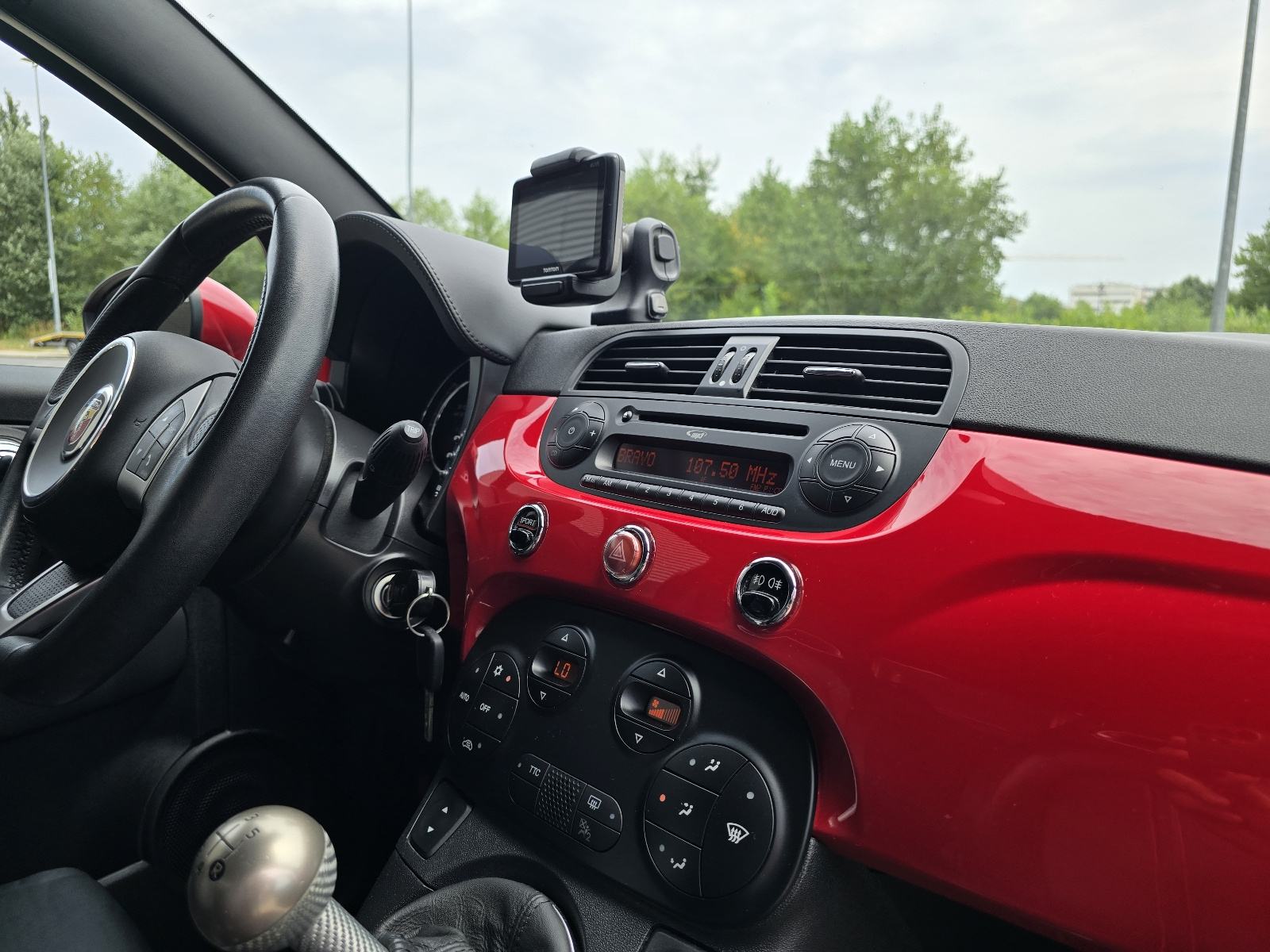Abarth 500 595 1.4 Turismo / 118 KW / Xenon / DIG.SAT / ALU 17 /, fotografija 16
