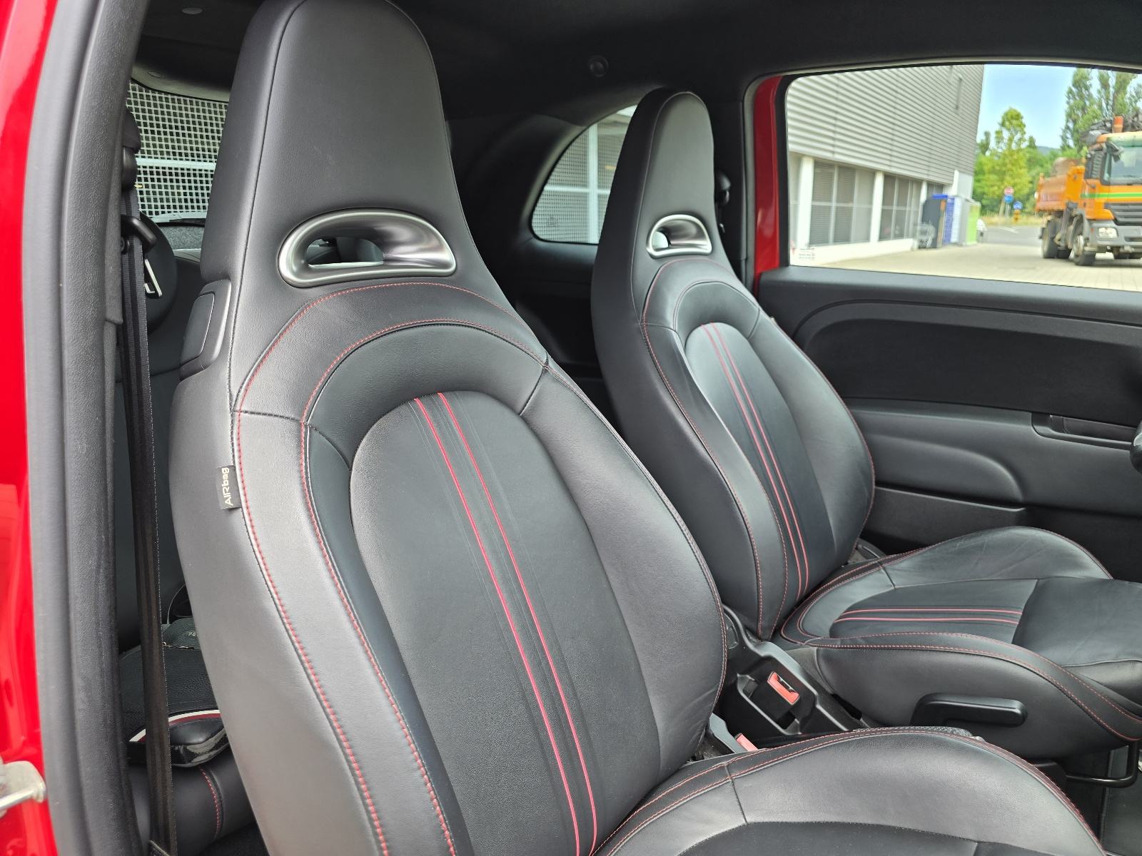 Abarth 500 595 1.4 Turismo / 118 KW / Xenon / DIG.SAT / ALU 17 /, fotografija 20