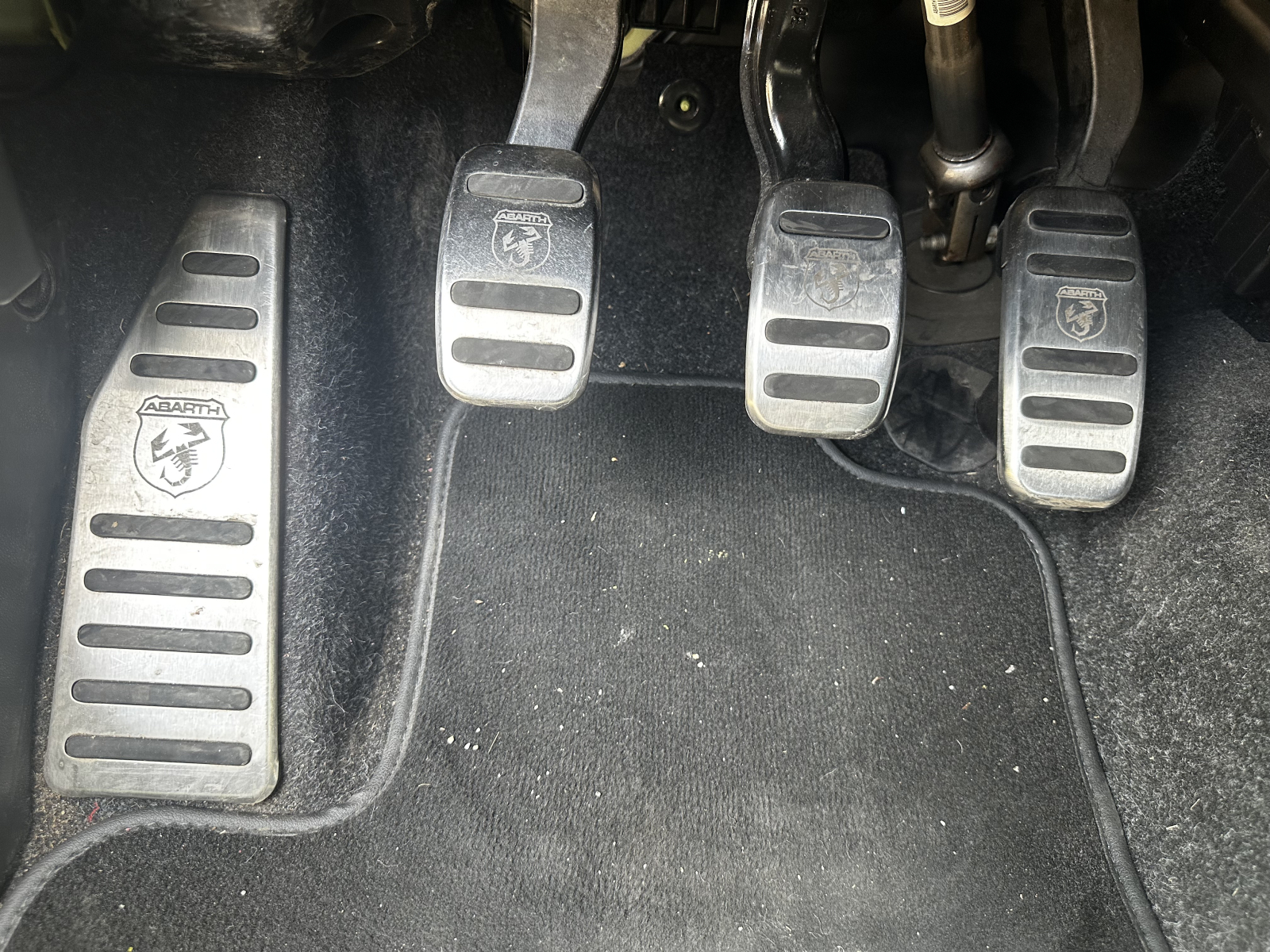 Abarth 500 - 595 Pista REZERVIRANO, fotografija 12
