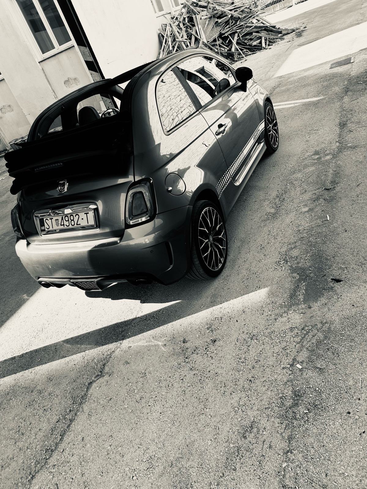Abarth 500C 1.4 automatik- Cabrio, fotografija 10