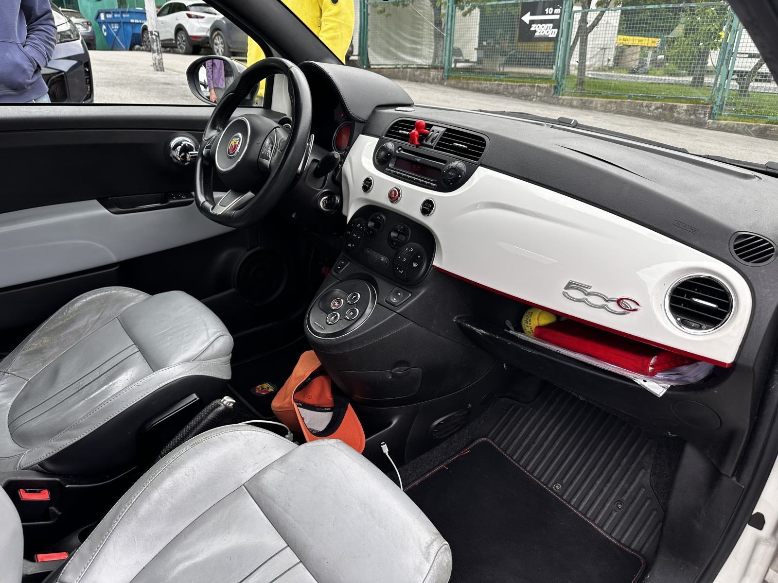 Abarth 500 CABRIO,AUTOMATIK,KOŽA,BI-COLORE,F1…, fotografija 5