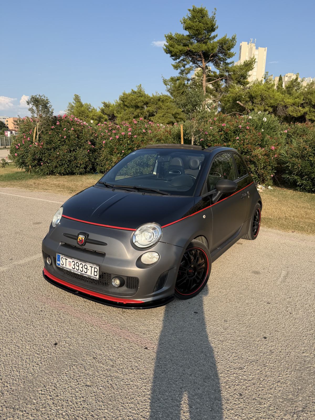ABARTH 595 COMPETIZIONE CABRIO A/T • ~200 KS • BI-COLORE • UNIQUE SPEC, pogled izvana - slika 1
