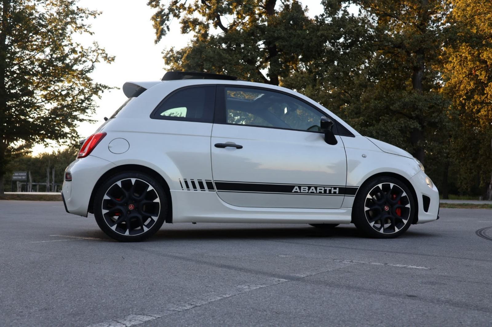 Abarth 595 competizone, fotografija 5