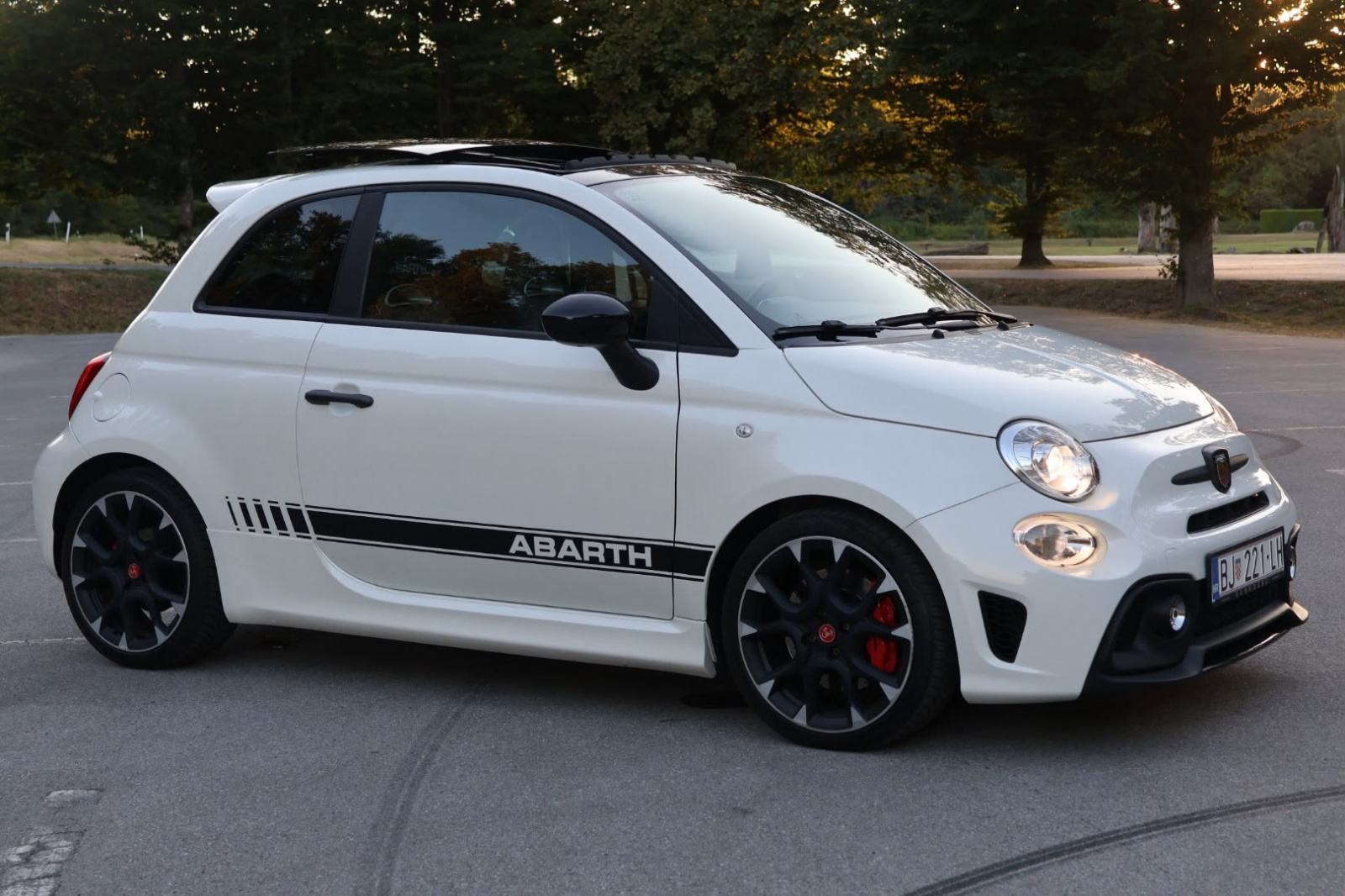 Abarth 595 competizone, fotografija 3