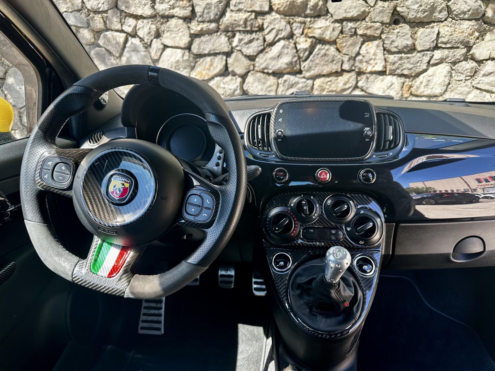 Abarth 595 - Brembo, alcantara + karbon dodaci, fotografija 10