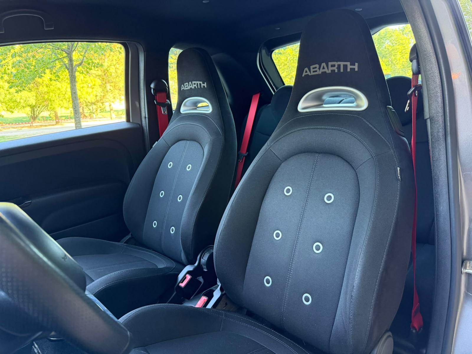 ABARTH 595 PISTA 70th ANNIVERSARY, TOP STANJE, fotografija 11