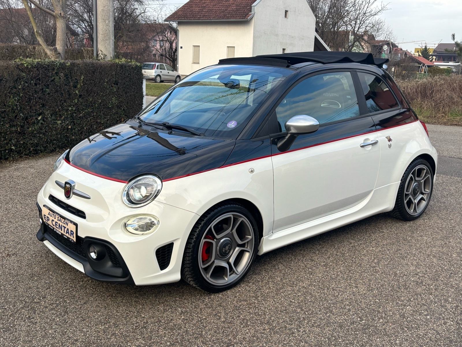 Abarth 595C Turismo, Cabrio, Bicolore, Magneti Merelli, fotografija 3