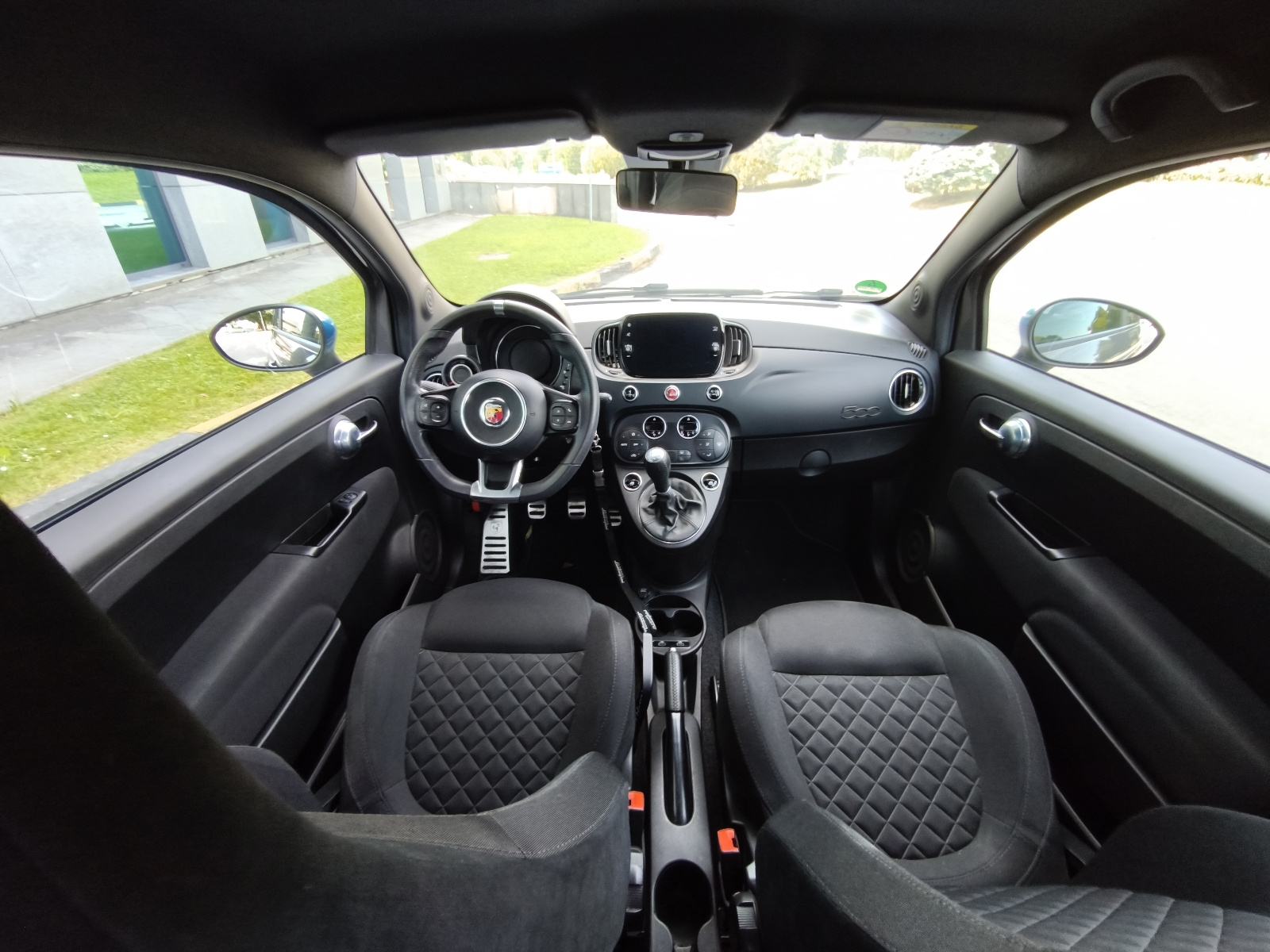 Abarth 595F 2021 godina 62000 km Limitirana serija NOV!!!, fotografija 6