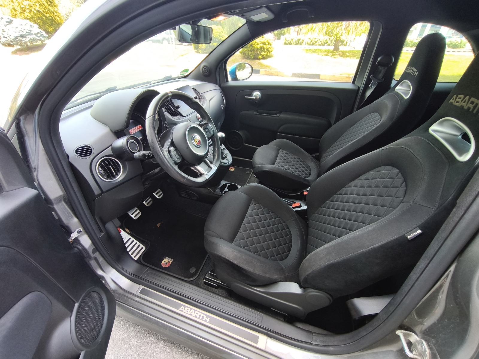Abarth 595F 2021 godina 62000 km Limitirana serija NOV!!!, fotografija 7