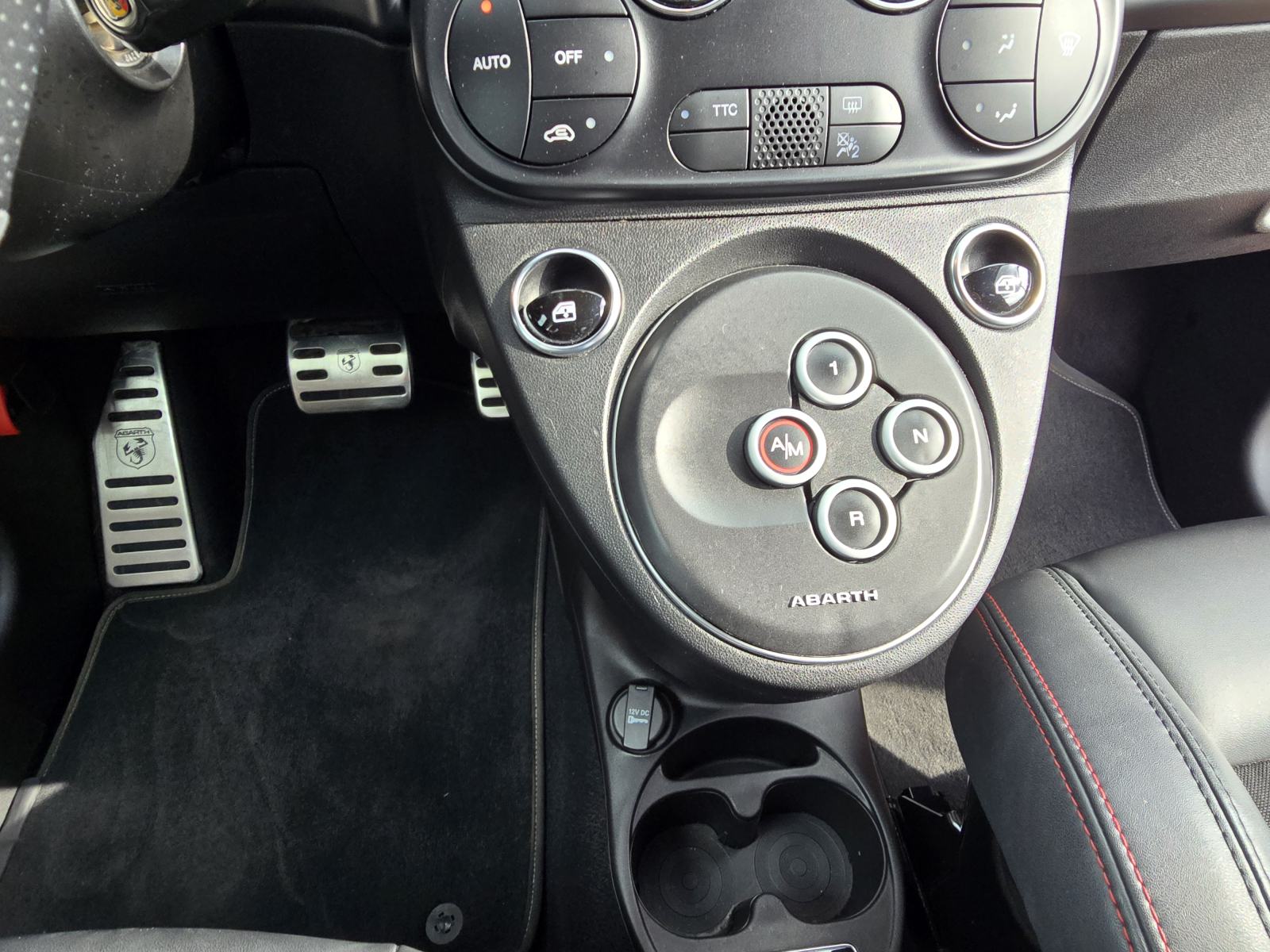 Abarth 695 COMPETIZIONE, fotografija 8