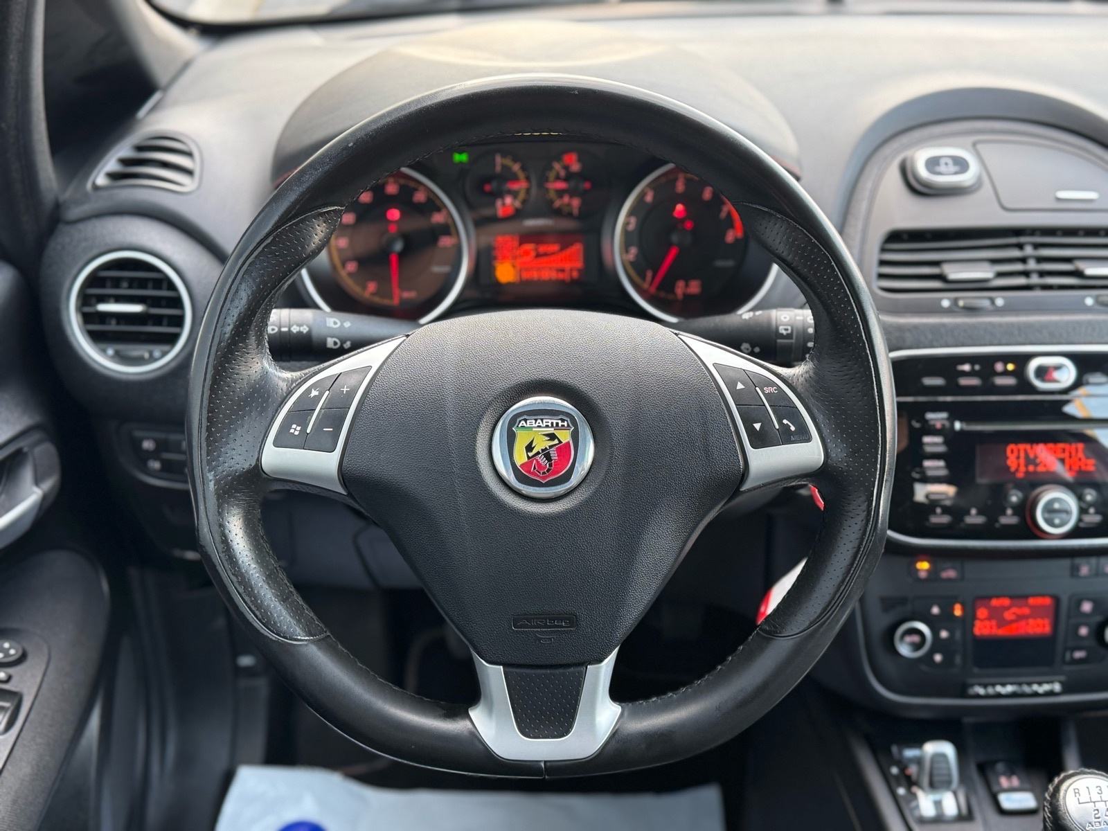 Abarth Punto Evo Supersport 1.4, fotografija 15