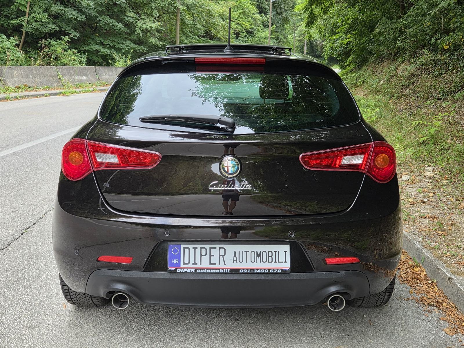 ALFA GIULIETTA 2,0 jtdm D.N.A PANORAMA XENON KOŽA PDC, fotografija 8