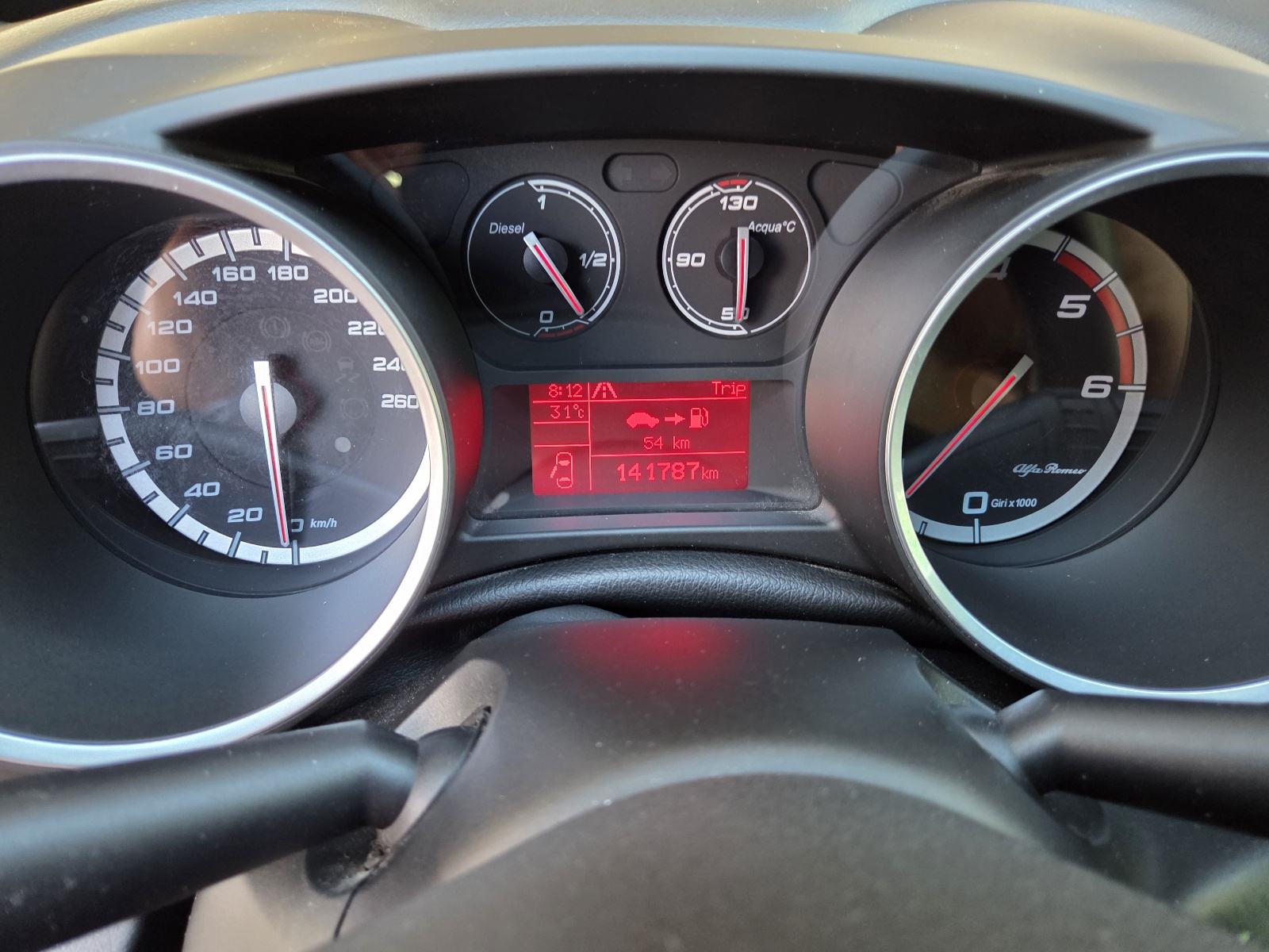 ALFA GIULIETTA 2,0 jtdm D.N.A PANORAMA XENON KOŽA PDC, fotografija 13