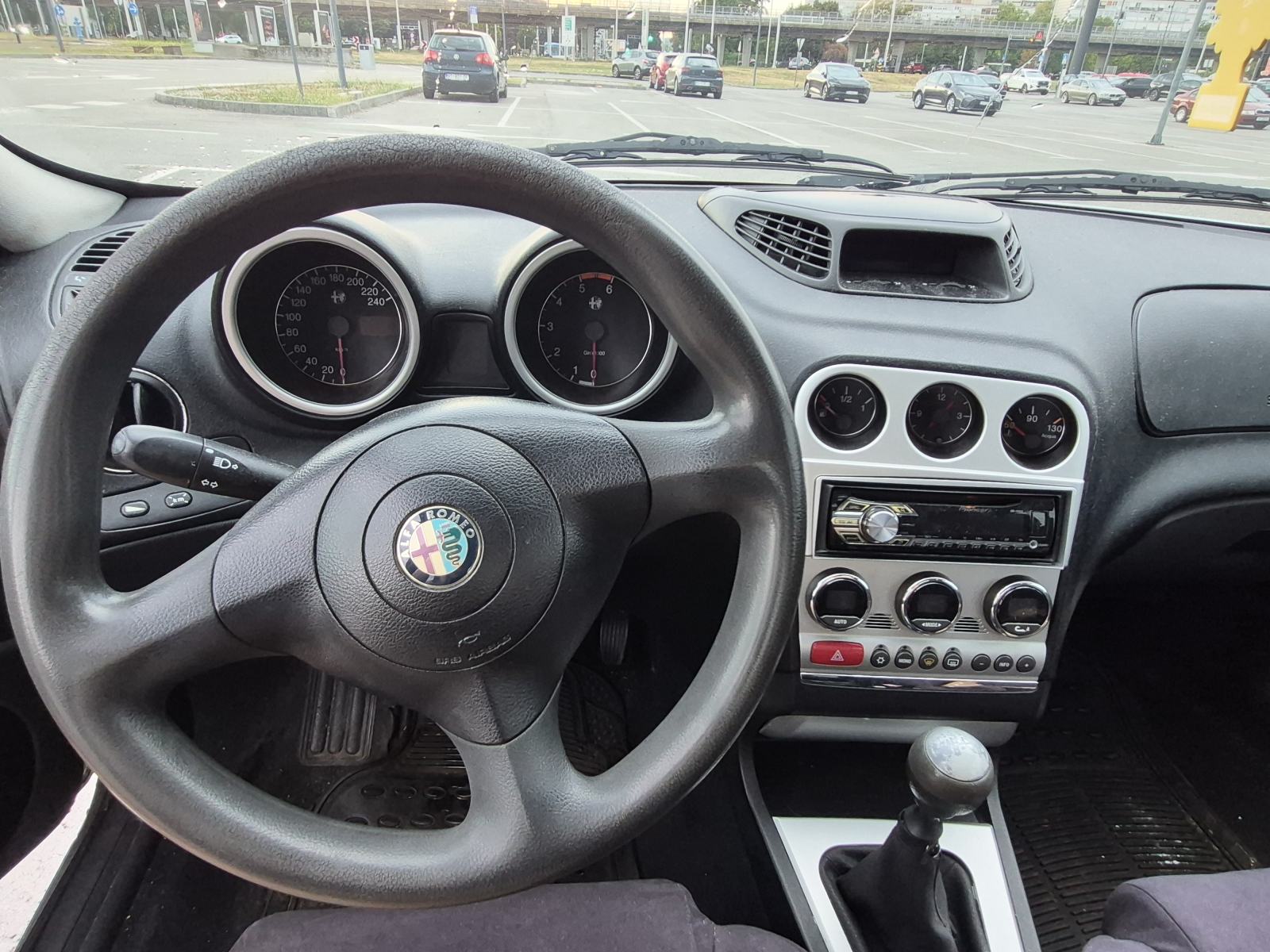 Alfa Romeo 156 1,9 JTD, fotografija 8