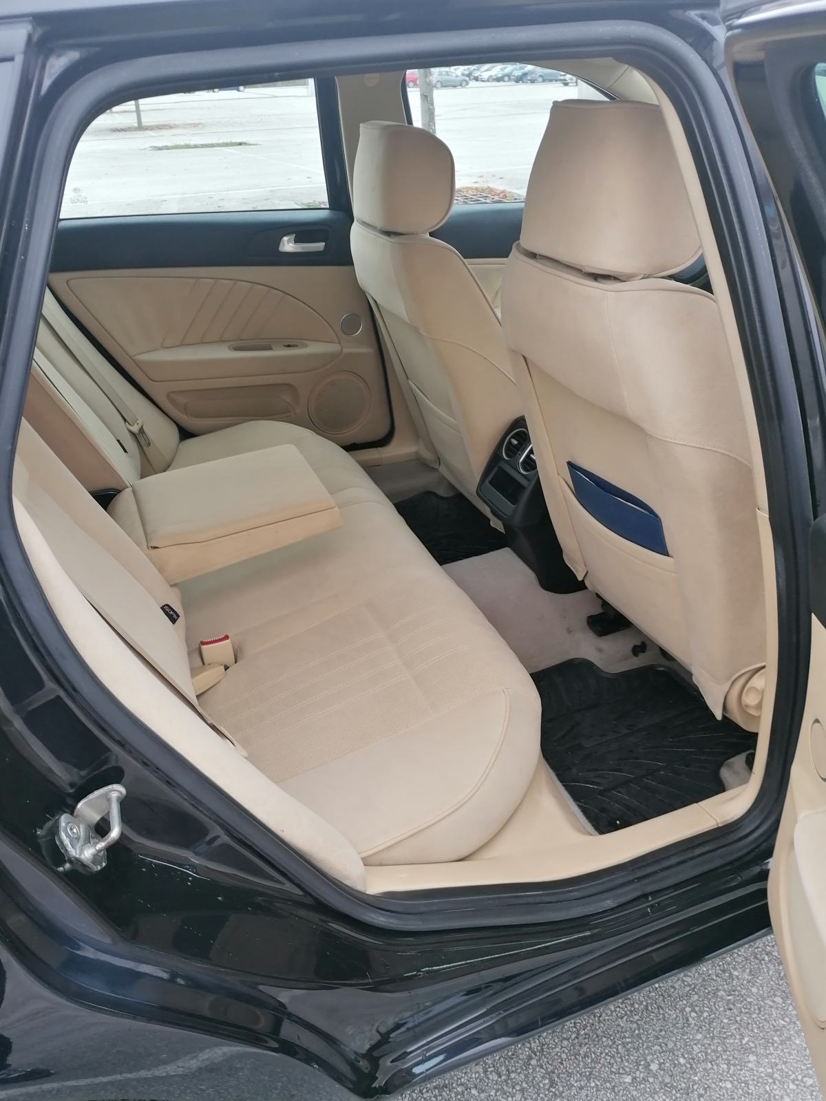Alfa Romeo 159 SW 1,9 JTDM, fotografija 10