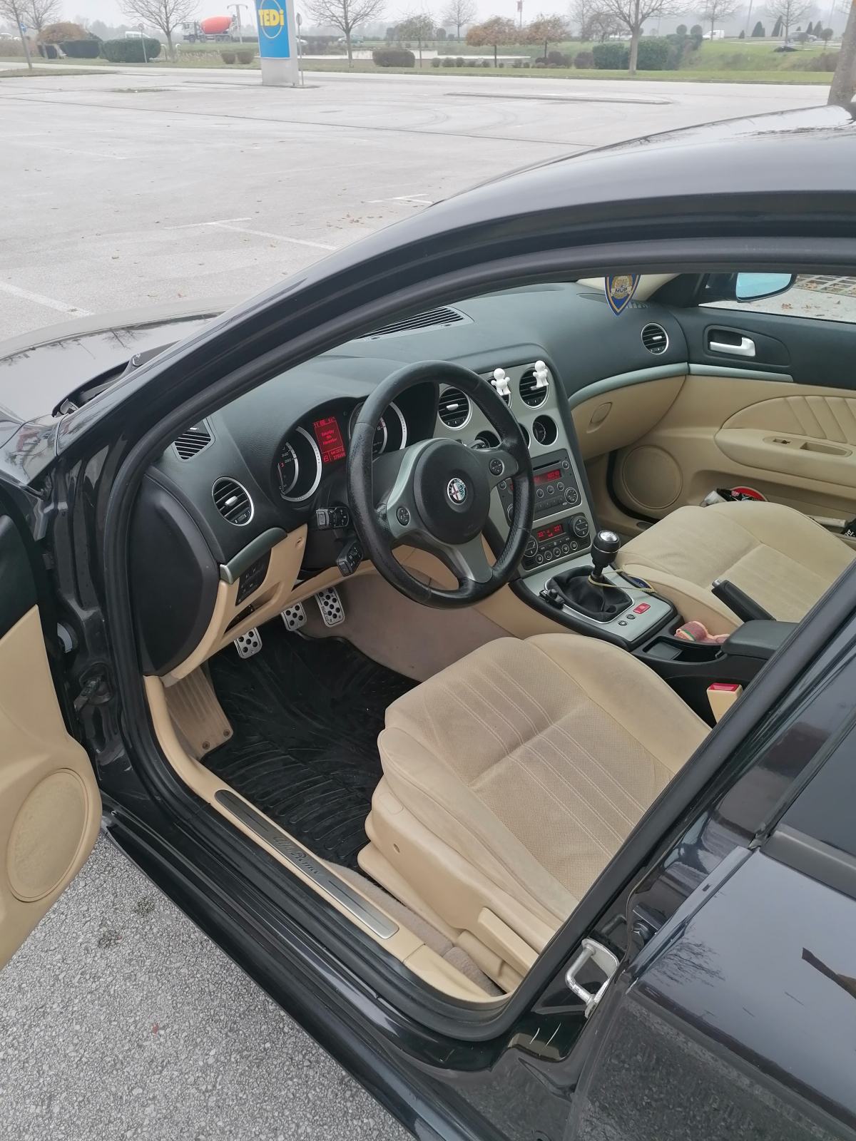 Alfa Romeo 159 SW 1,9 JTDM, fotografija 7