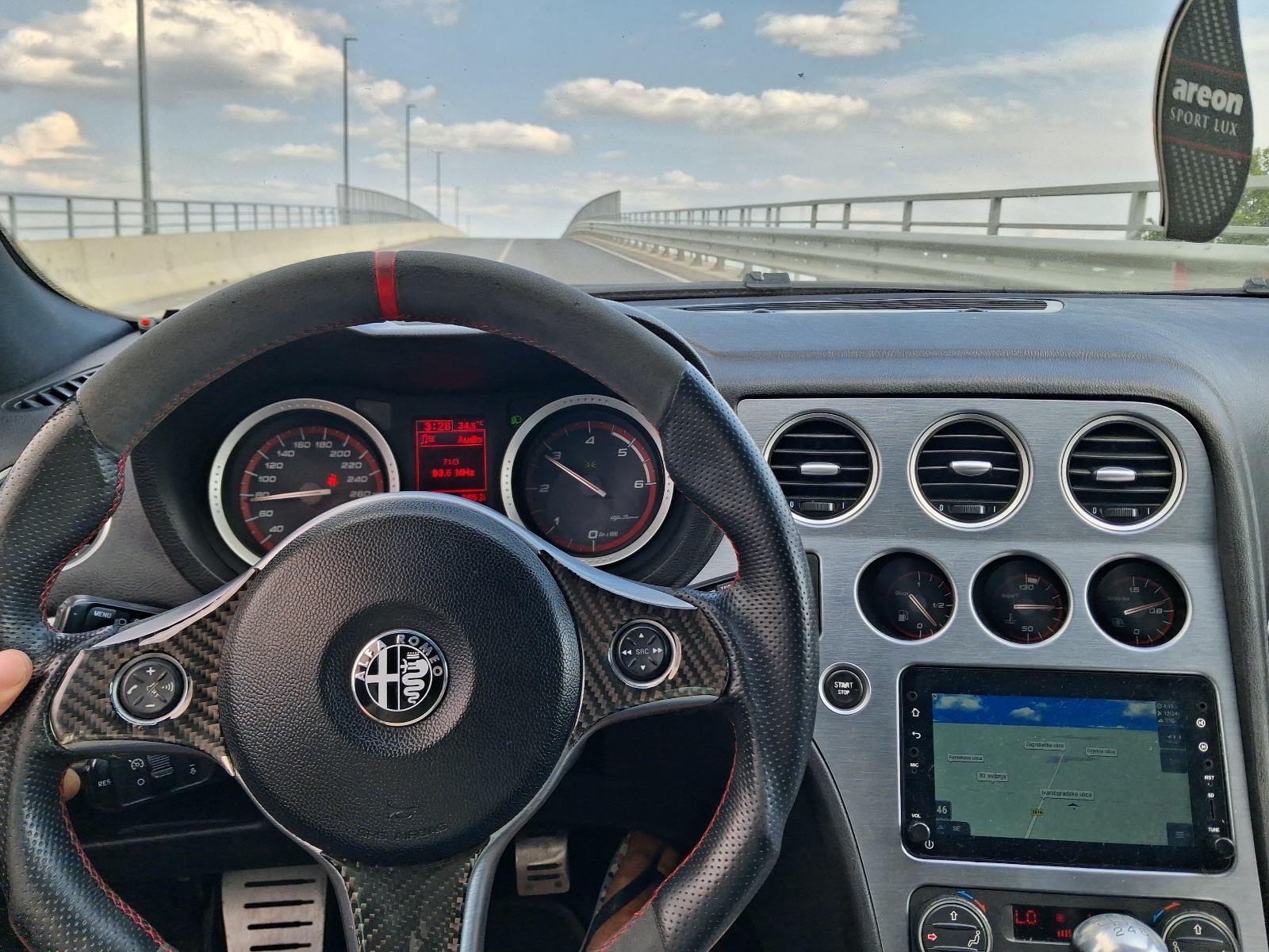 Alfa Romeo 159 SW 1,9 JTDM TI, fotografija 15