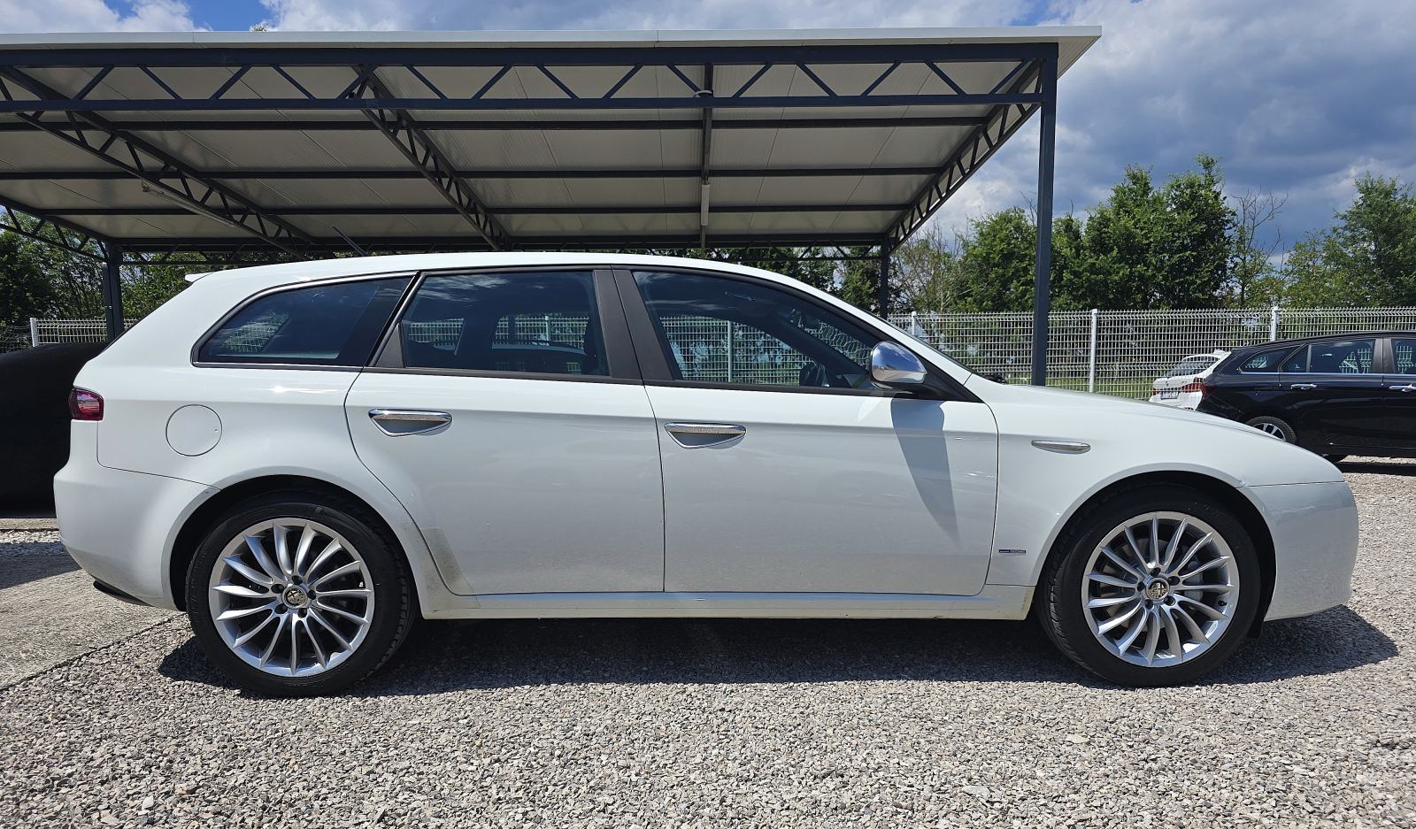 Alfa Romeo 159 SW 2,0 JTDM Servisna, veliki servis novo kvačilo i gume, fotografija 6