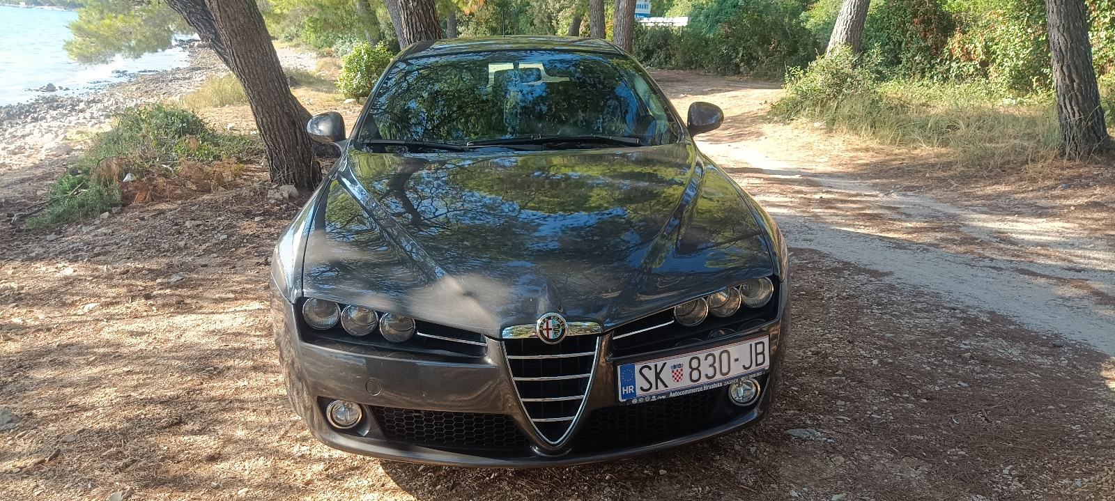 Alfa Romeo 159 SW 2,0 JTDM, pogled izvana - slika 1