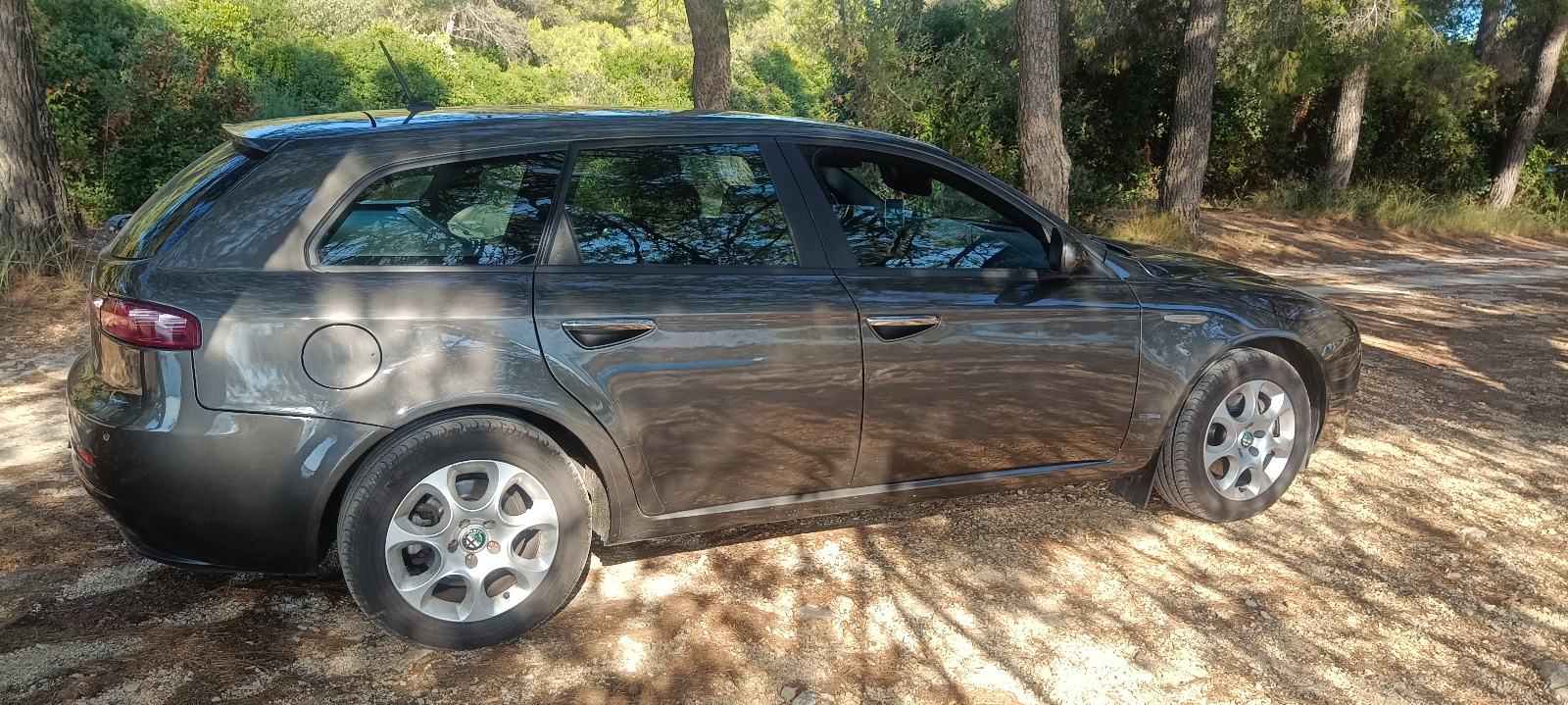 Alfa Romeo 159 SW 2,0 JTDM, fotografija 6