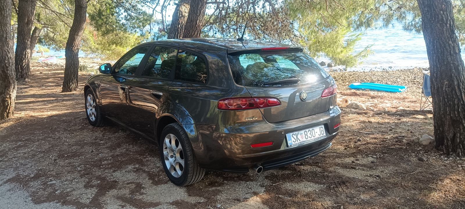 Alfa Romeo 159 SW 2,0 JTDM, pogled izvana - slika 3