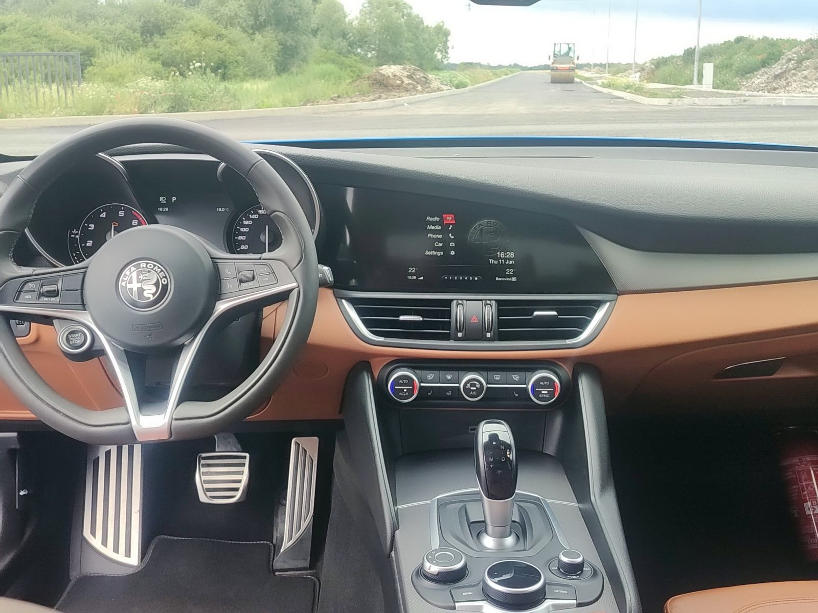 Alfa Romeo Giulia 2,0 Turbo automatik,Panorama, fotografija 6