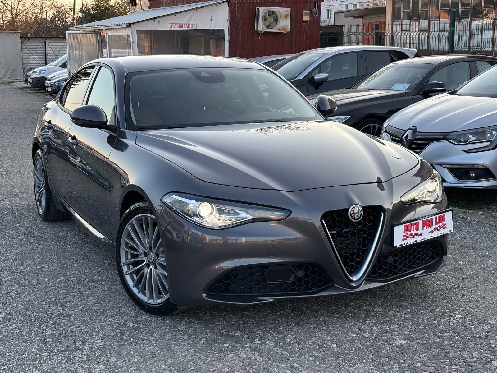 Alfa Romeo Giulia 2.2 JTD *114.000km* *2019g.* *GARANCIJA 1 GOD**, fotografija 3