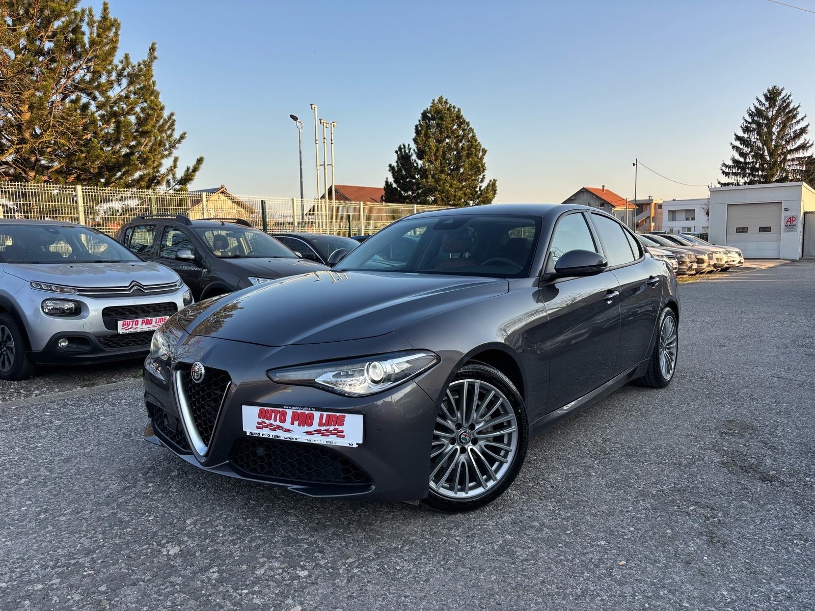 Alfa Romeo Giulia 2.2 JTD *114.000km* *2019g.* *GARANCIJA 1 GOD**, fotografija 1