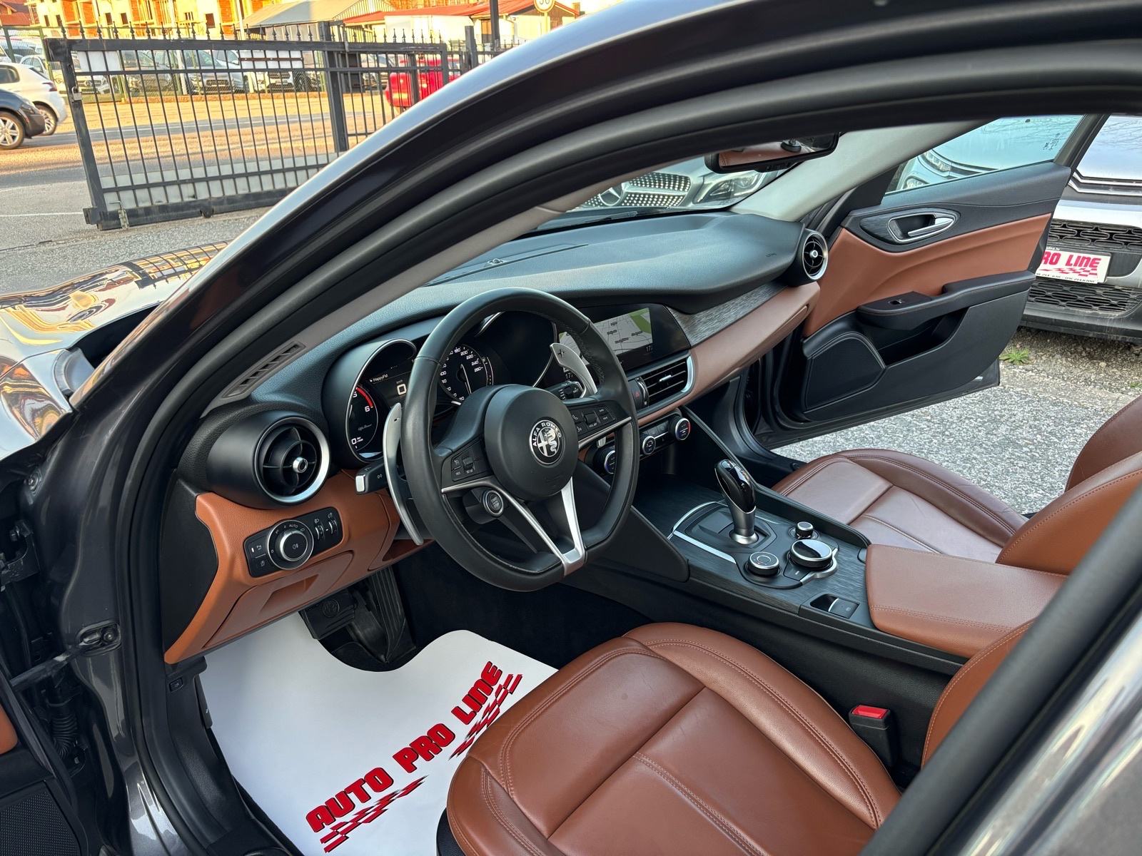 Alfa Romeo Giulia 2.2 JTD *114.000km* *2019g.* *GARANCIJA 1 GOD**, fotografija 8
