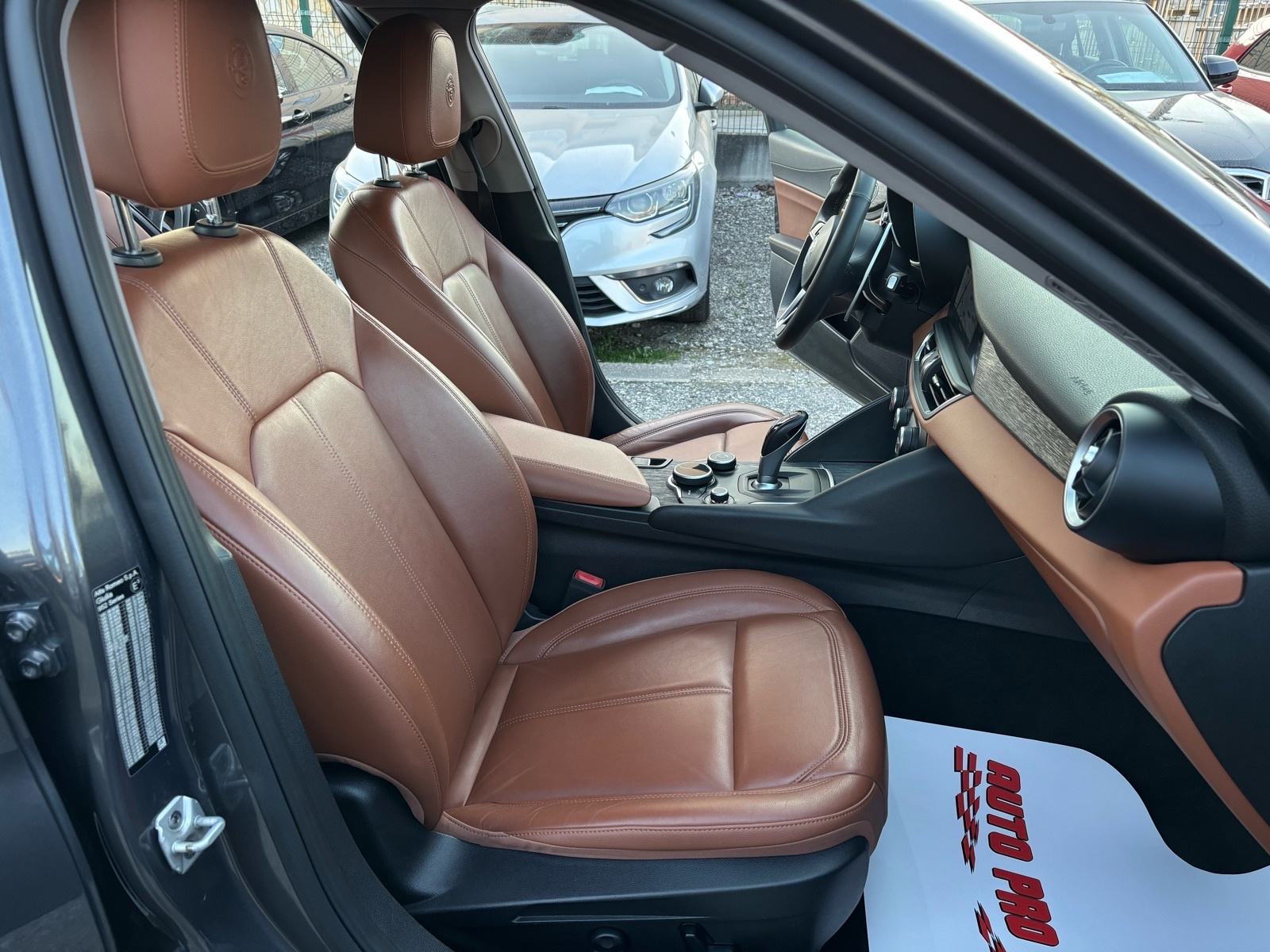 Alfa Romeo Giulia 2.2 JTD *114.000km* *2019g.* *GARANCIJA 1 GOD**, fotografija 20
