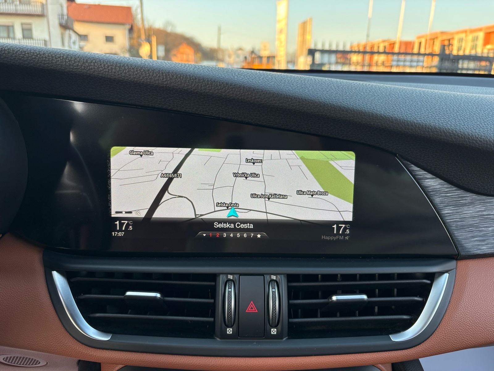 Alfa Romeo Giulia 2.2 JTD *114.000km* *2019g.* *GARANCIJA 1 GOD**, fotografija 14