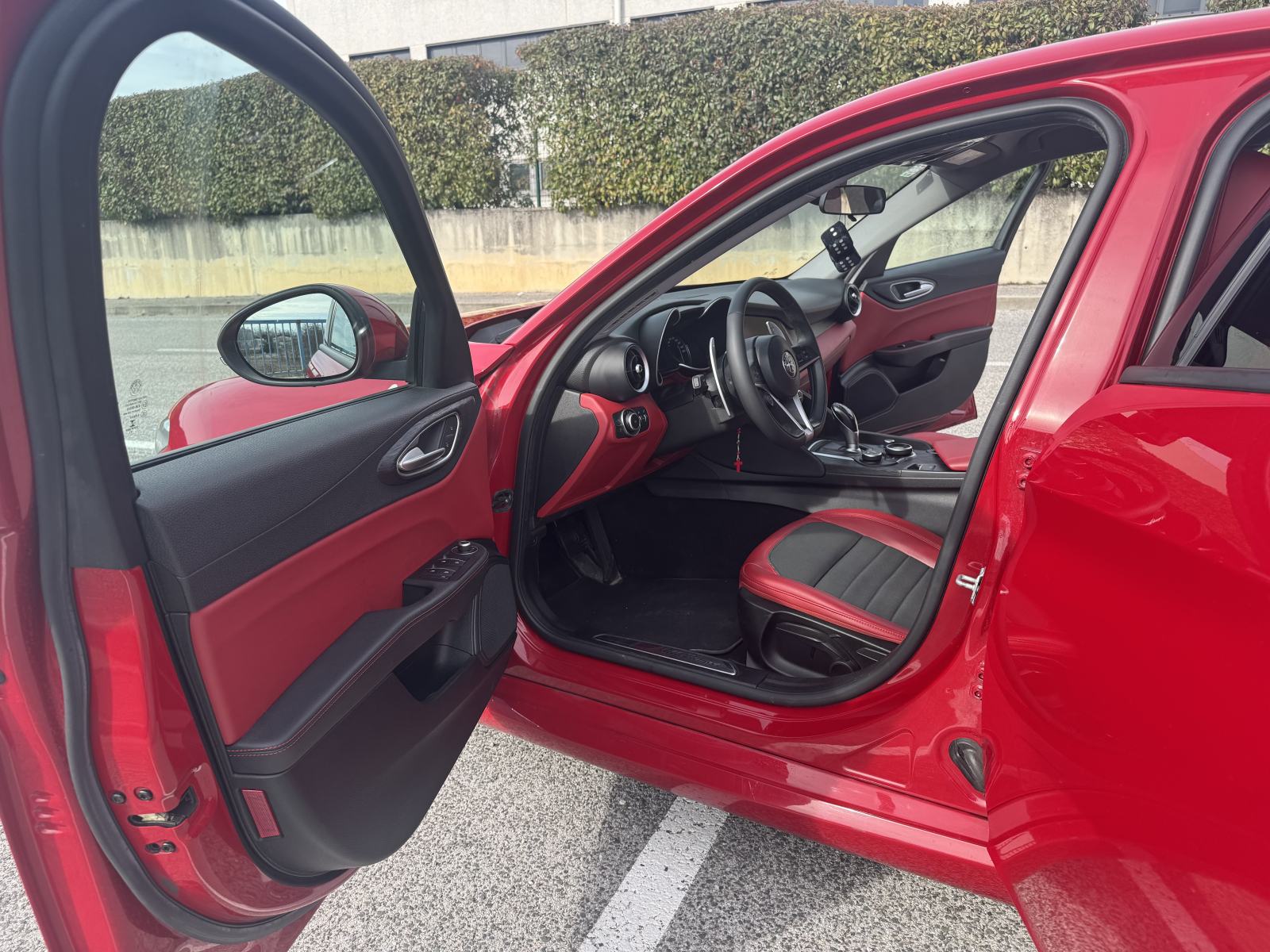 Alfa Romeo Giulia automatic, HITNO, fotografija 11